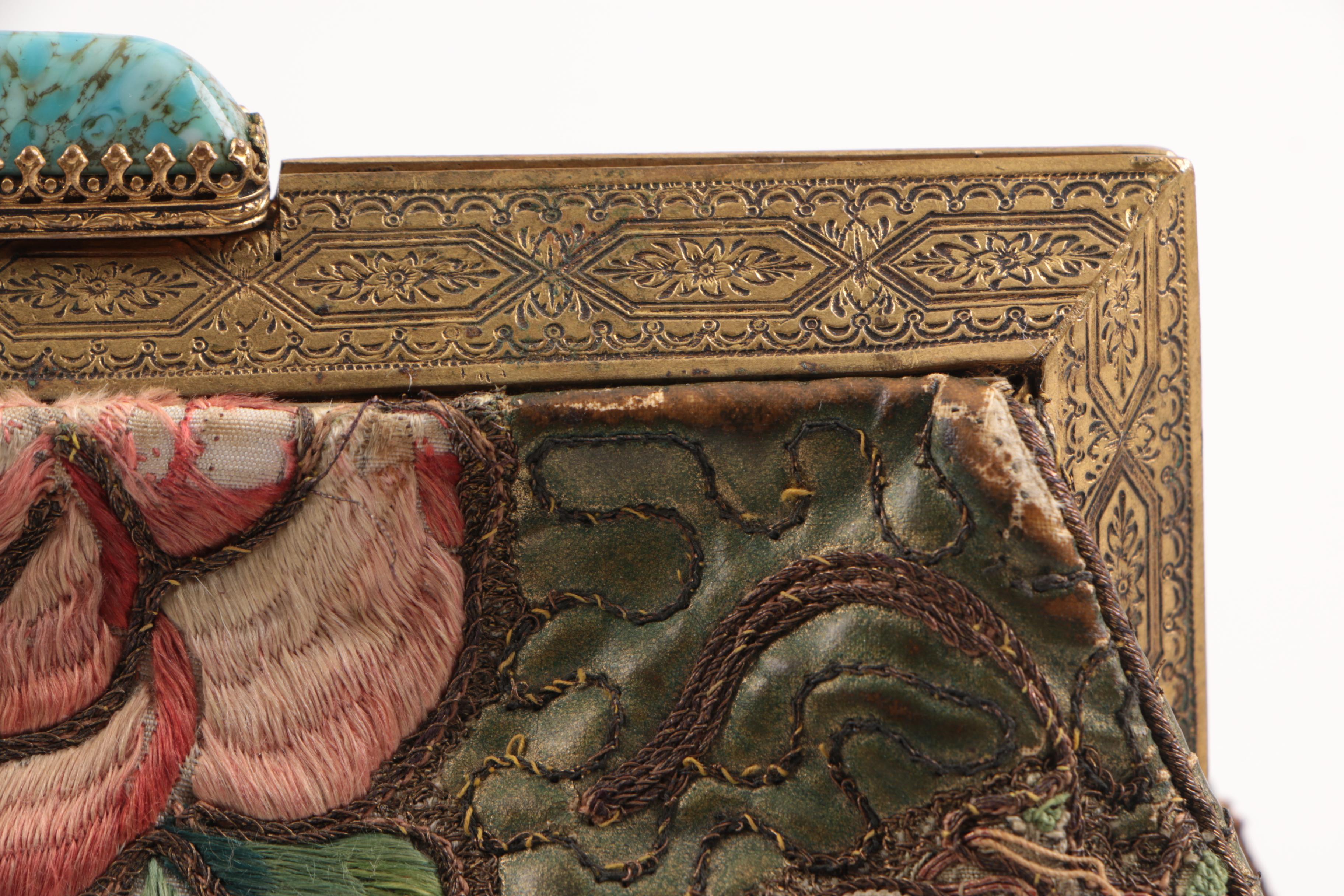 Chinese Silk Purse with "Forbidden Knot" Embroidery, Republic