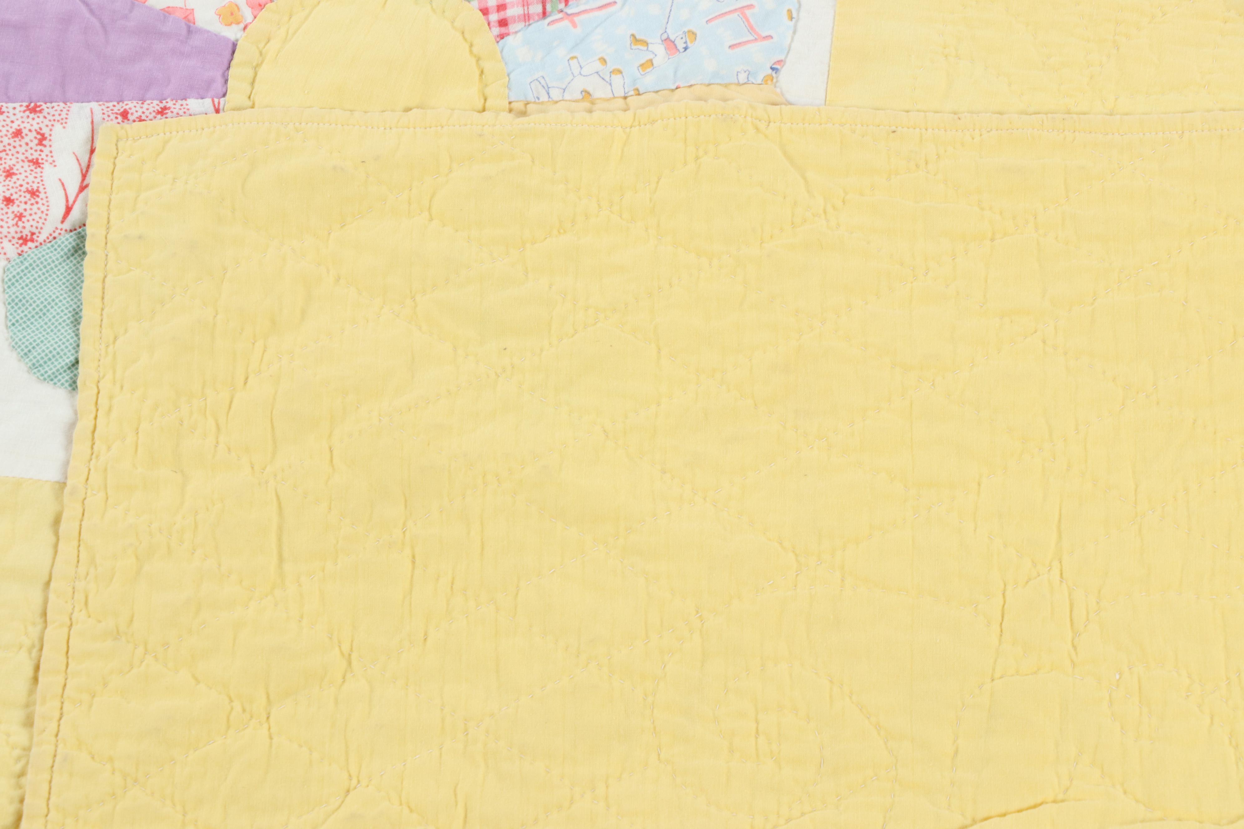 Handmade "Dresden Plate" Quilt