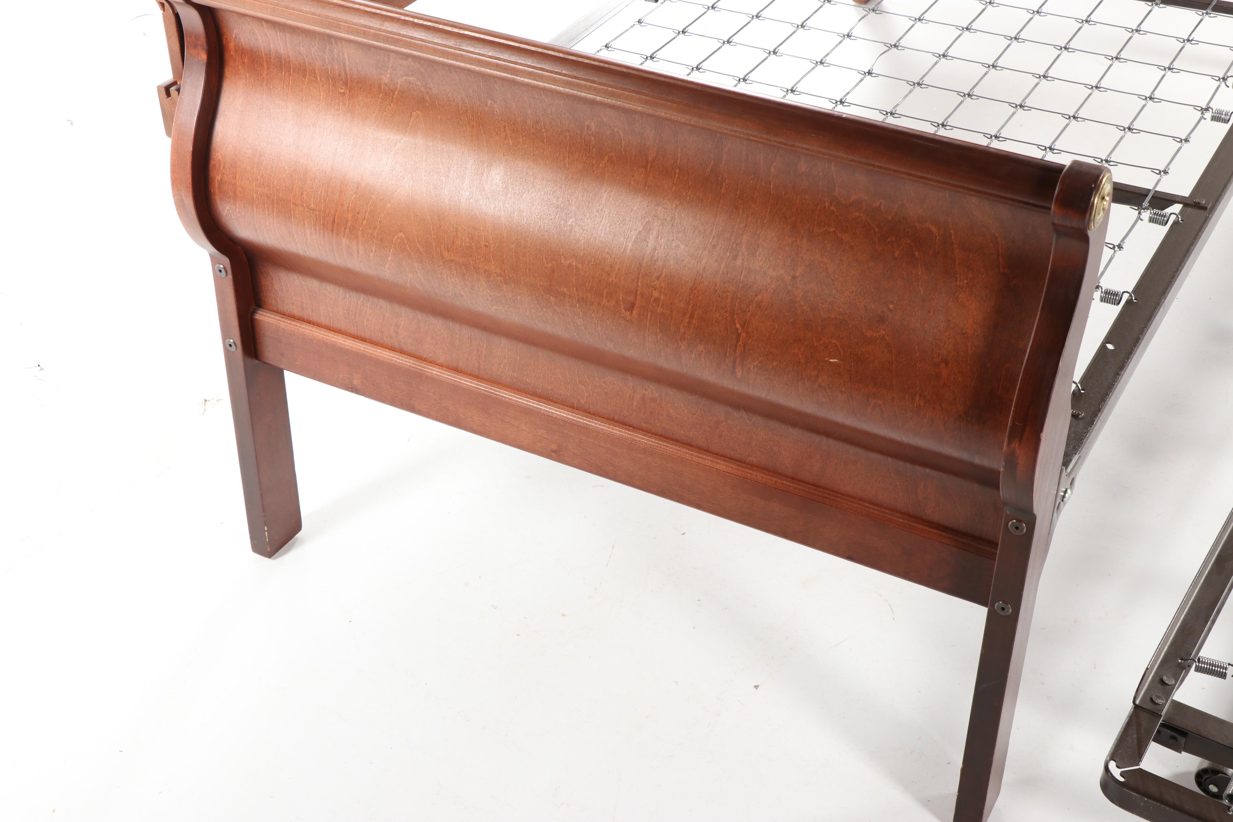 Veneered Sleigh Daybed with Trundle, 20th Century