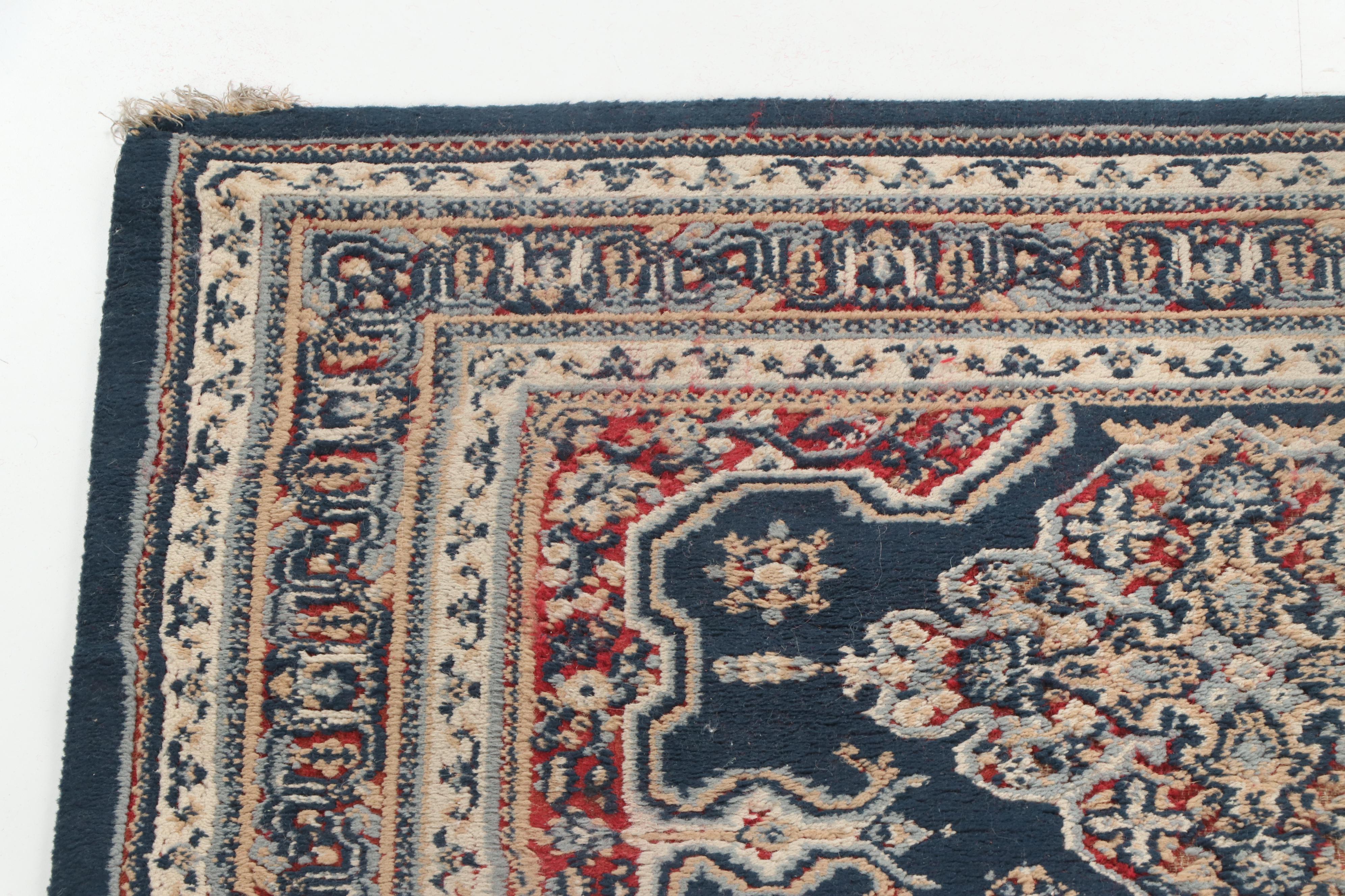 Power-Loomed Indo-Persian Style Wool Accent Rug