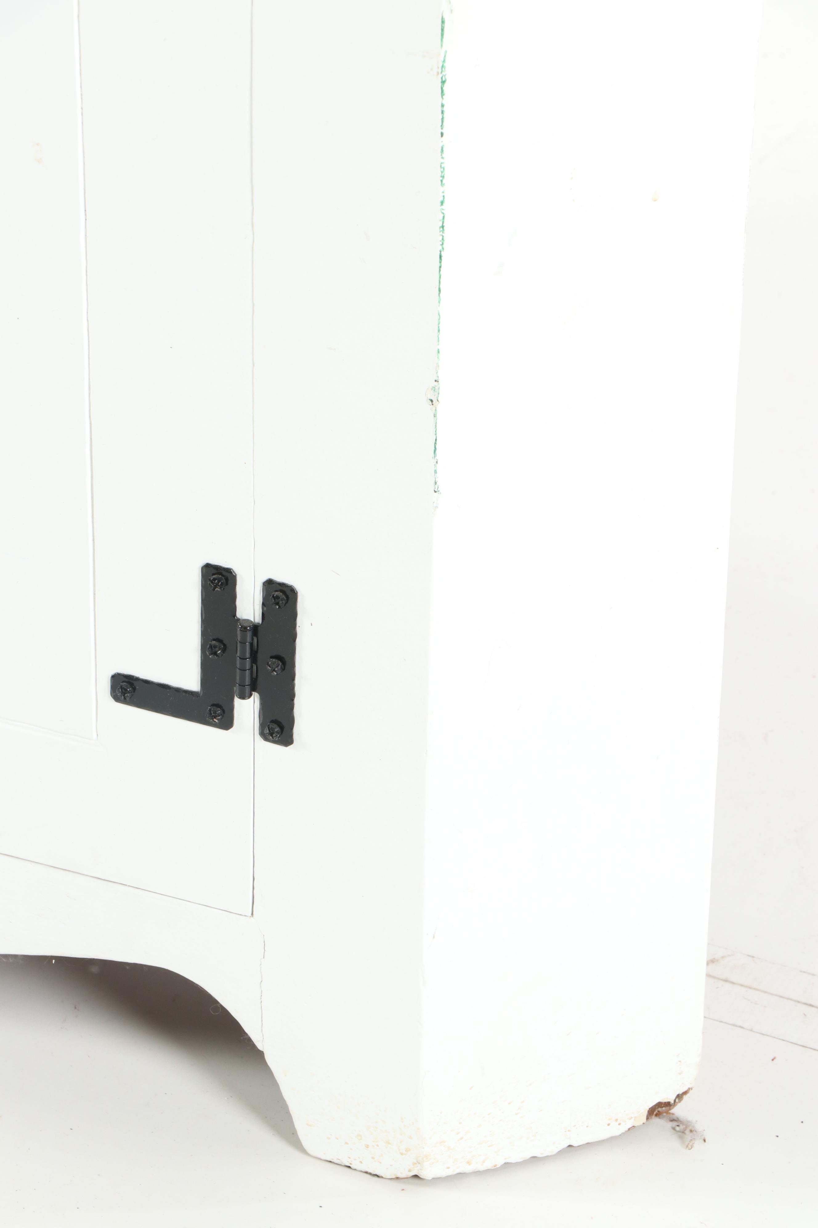 Painted Corner Cabinet, Early 20th Century
