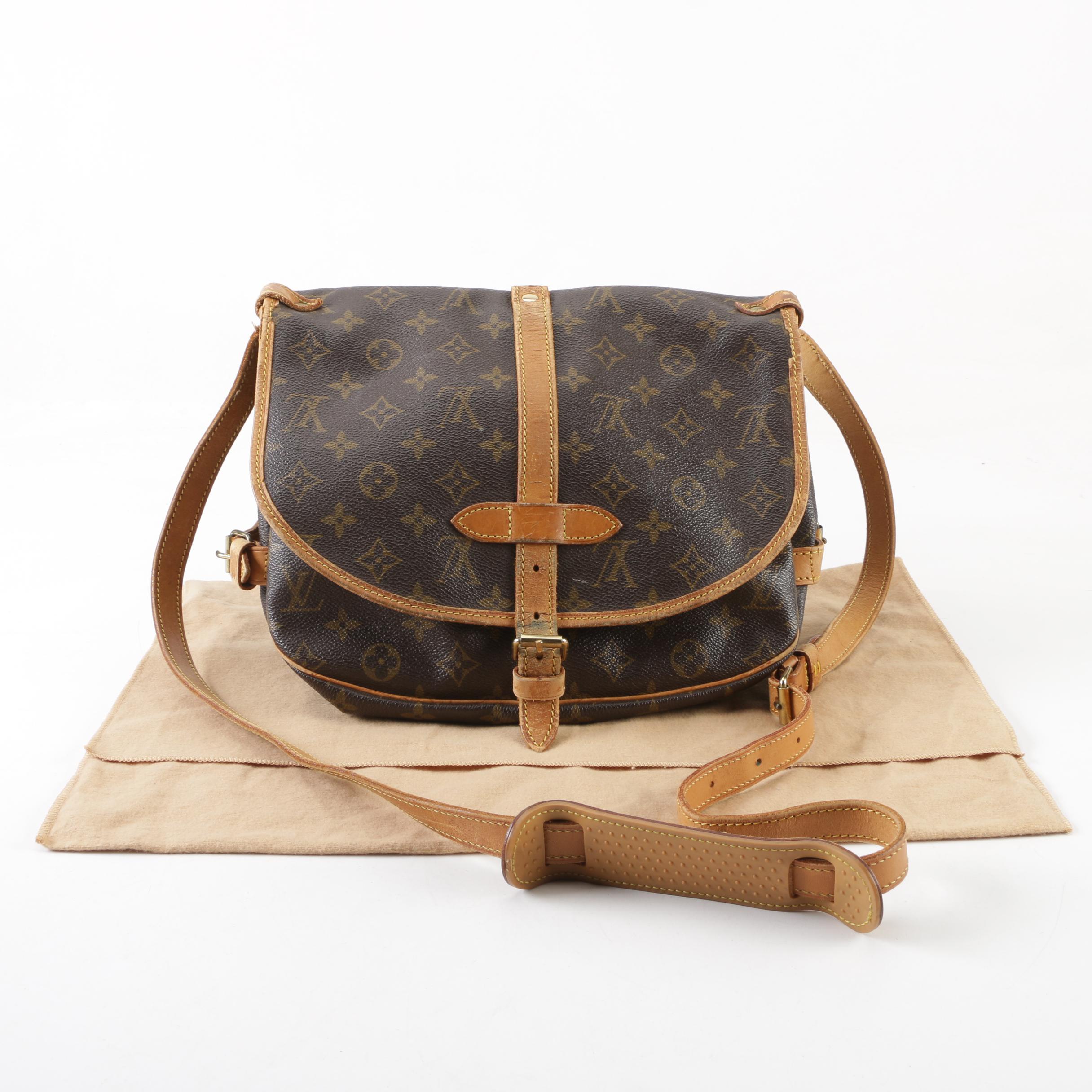 1991 Vintage Louis Vuitton Paris Monogram Canvas Saumur MM Crossbody Bag