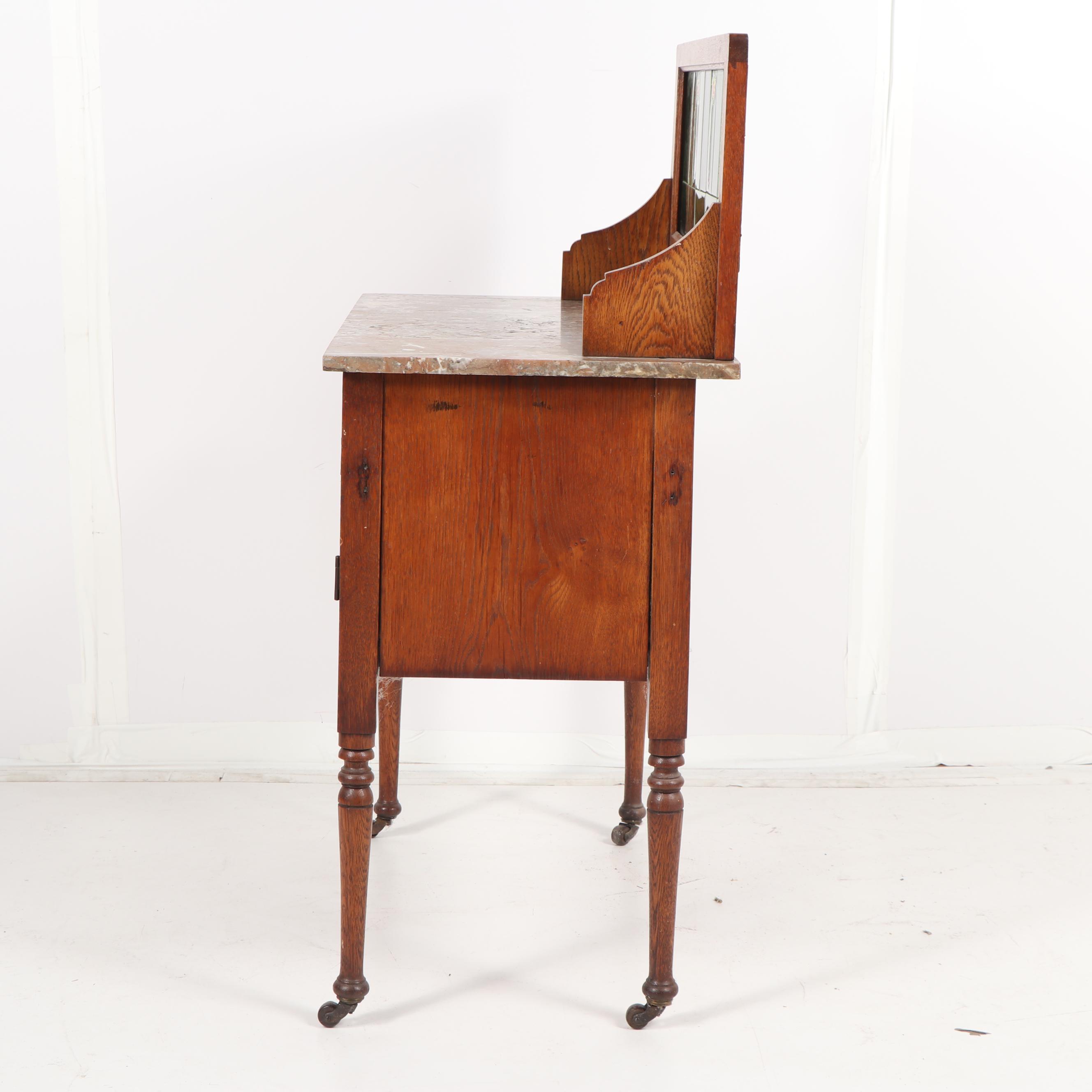 Late Victorian Oak Wash Stand with Tiled Backsplash, 19th/20th Century