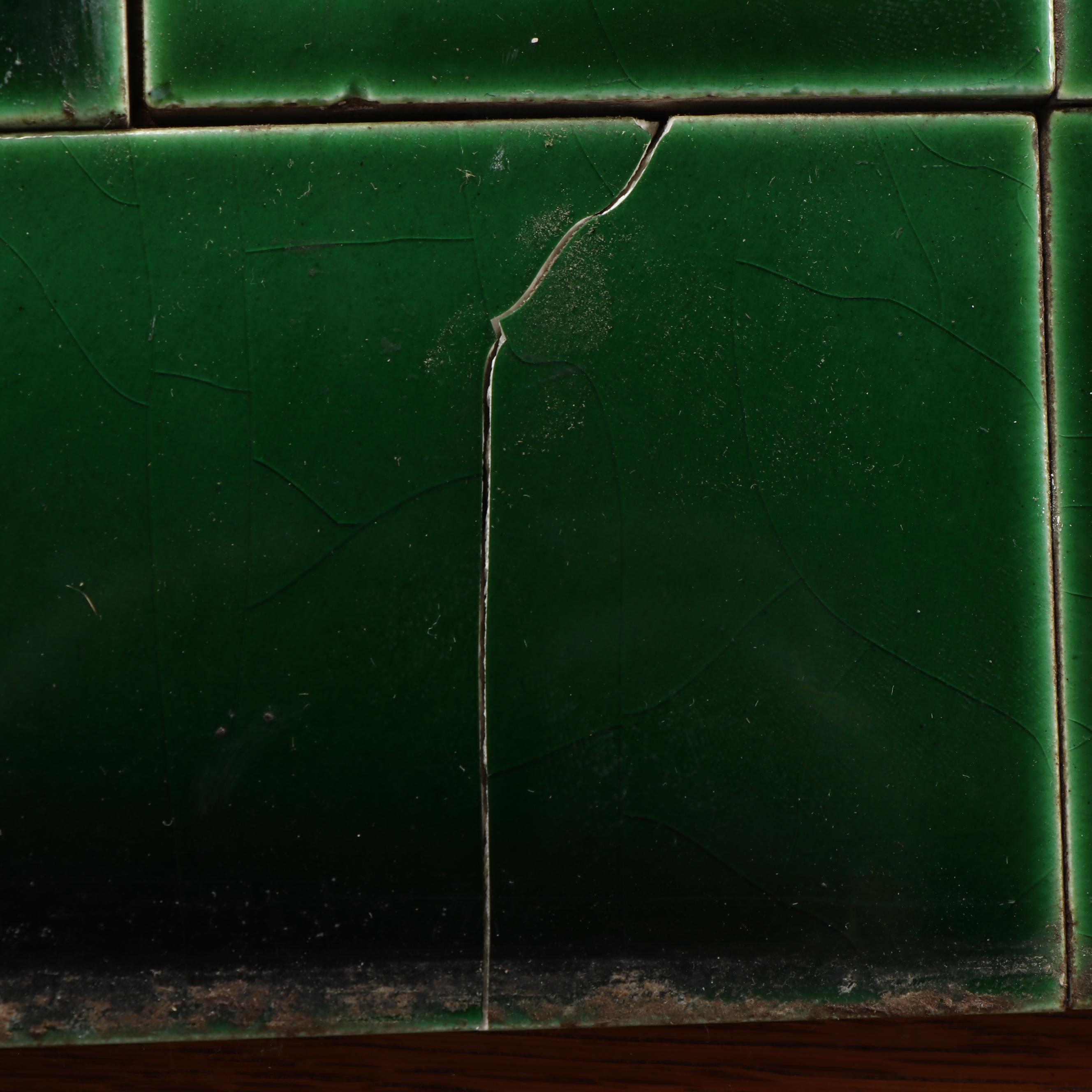 Late Victorian Oak Wash Stand with Tiled Backsplash, 19th/20th Century