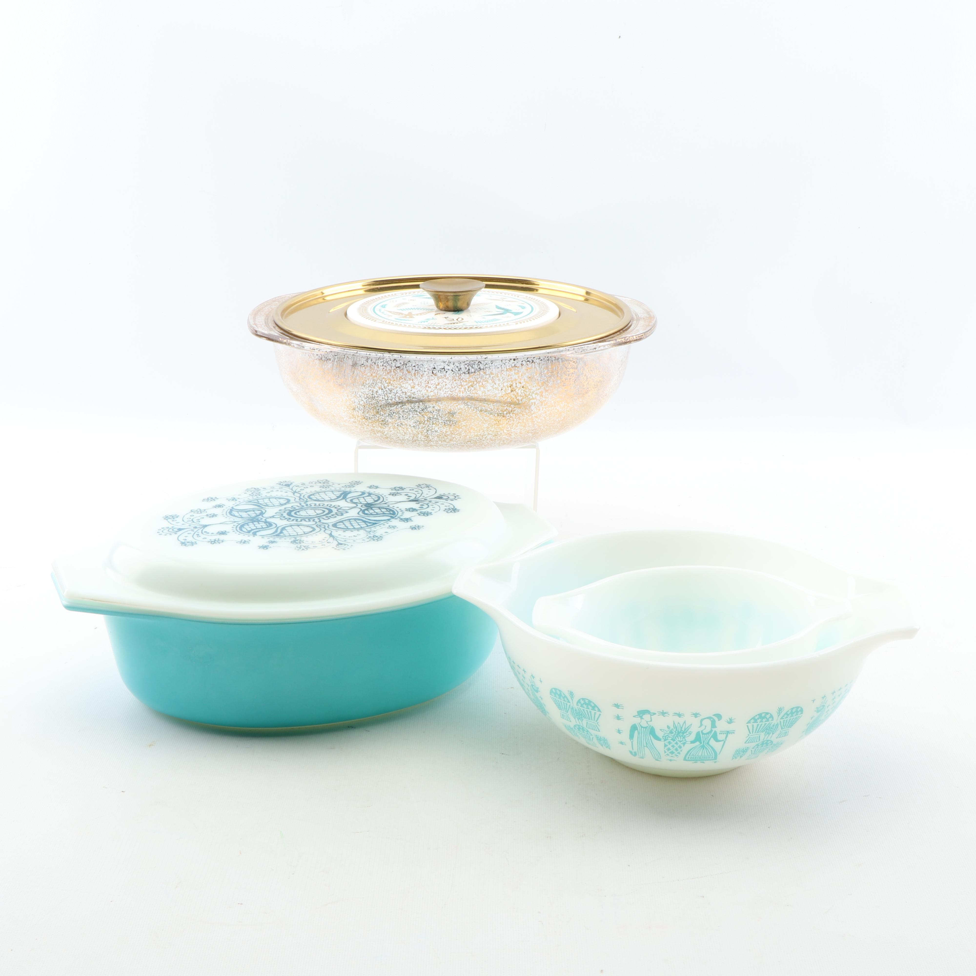 Vintage Pyrex "Butterprint" Mixing Bowls and Georges Briard Casserole Dish