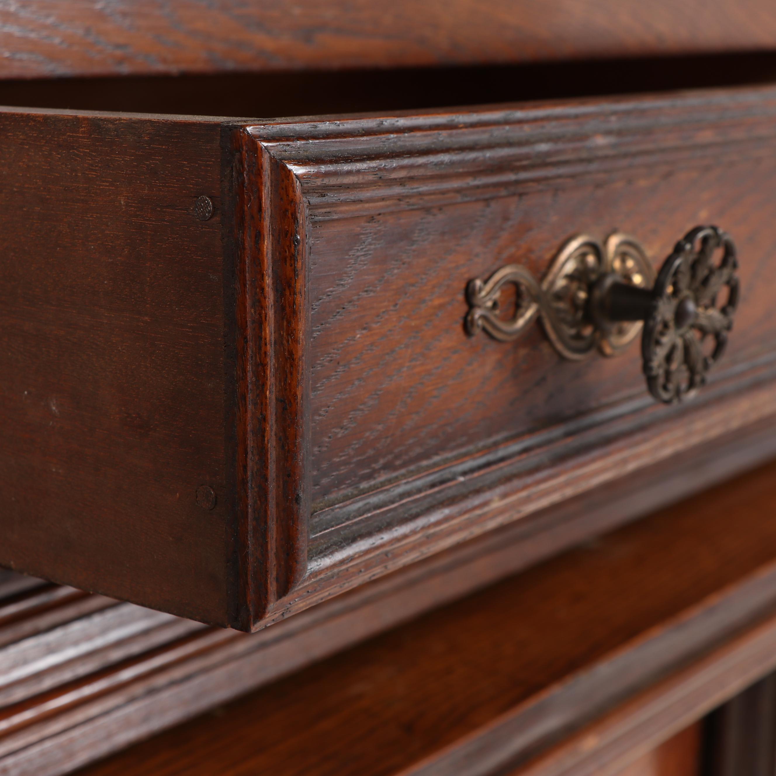 Late Victorian Style Oak Starburst Veneer China Cabinet with Mirror, 20th Cent.