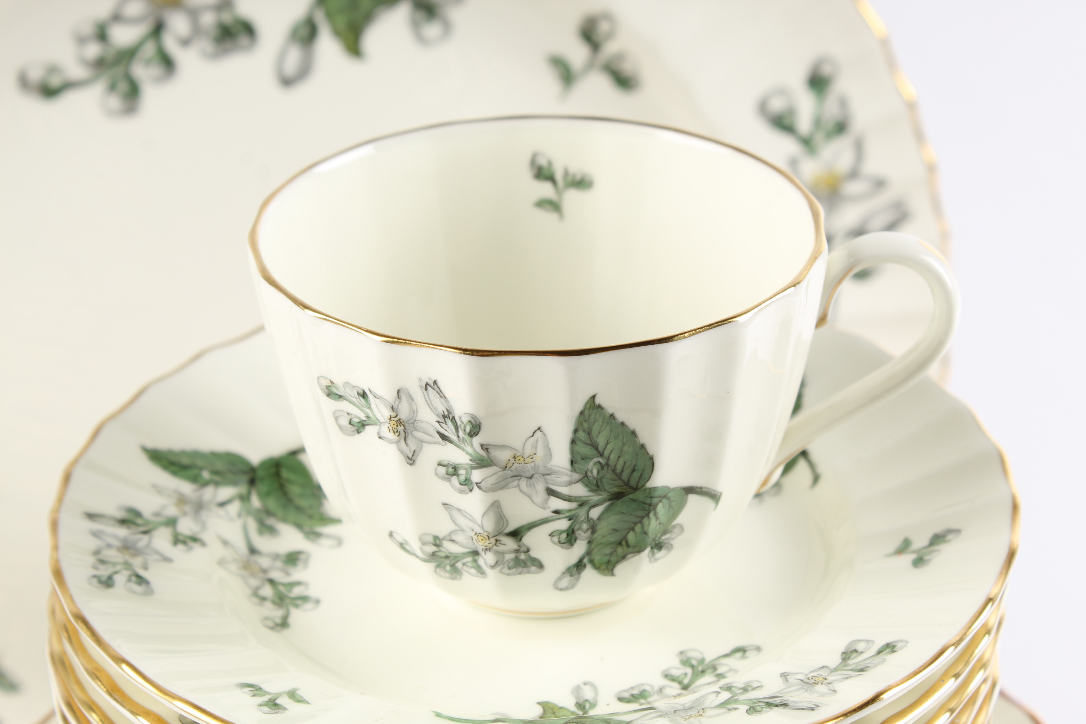 Royal Worcester "Valencia" Bone China Dinnerware, Mid-Century