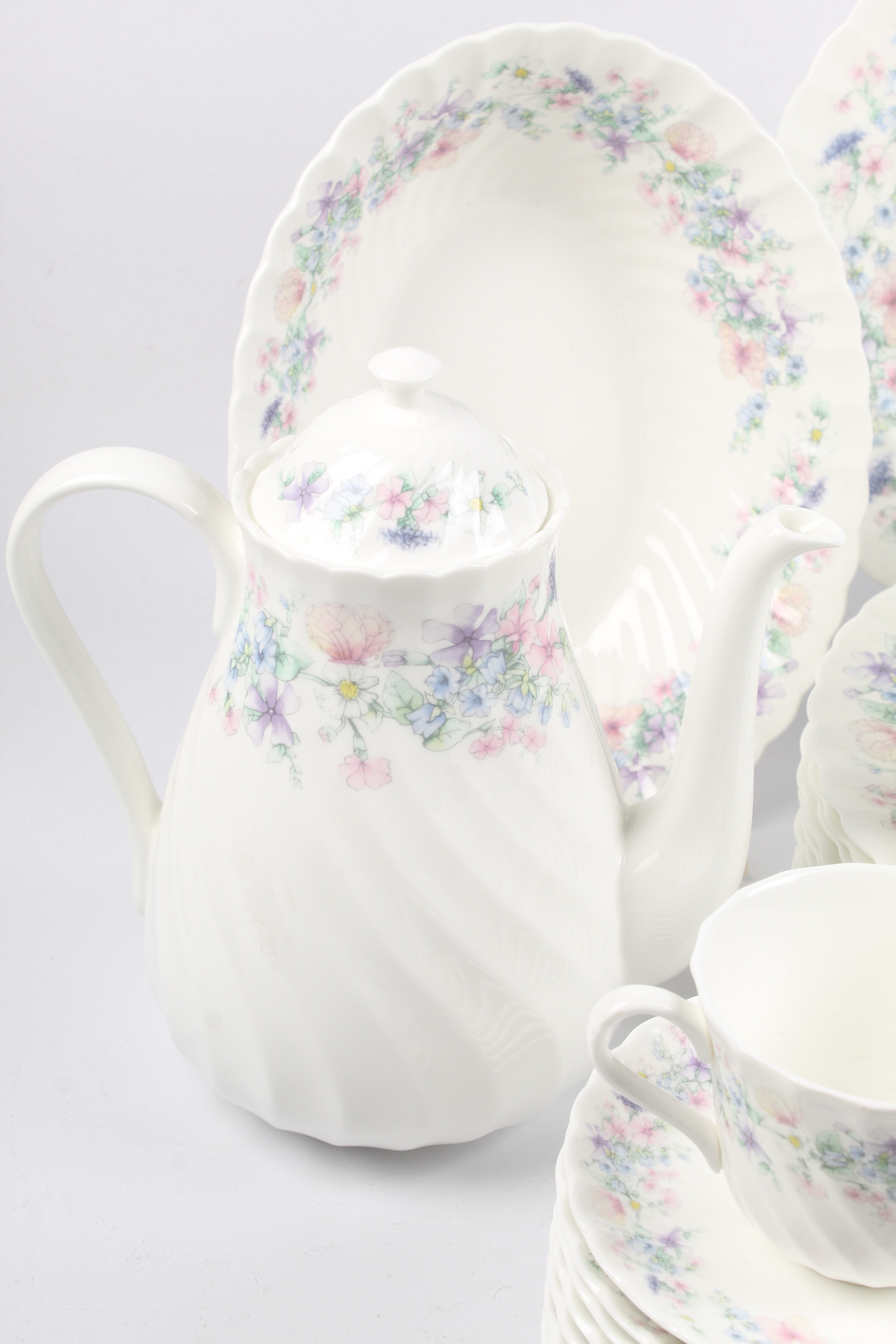 Wedgwood Bone China "Angela" Dinnerware