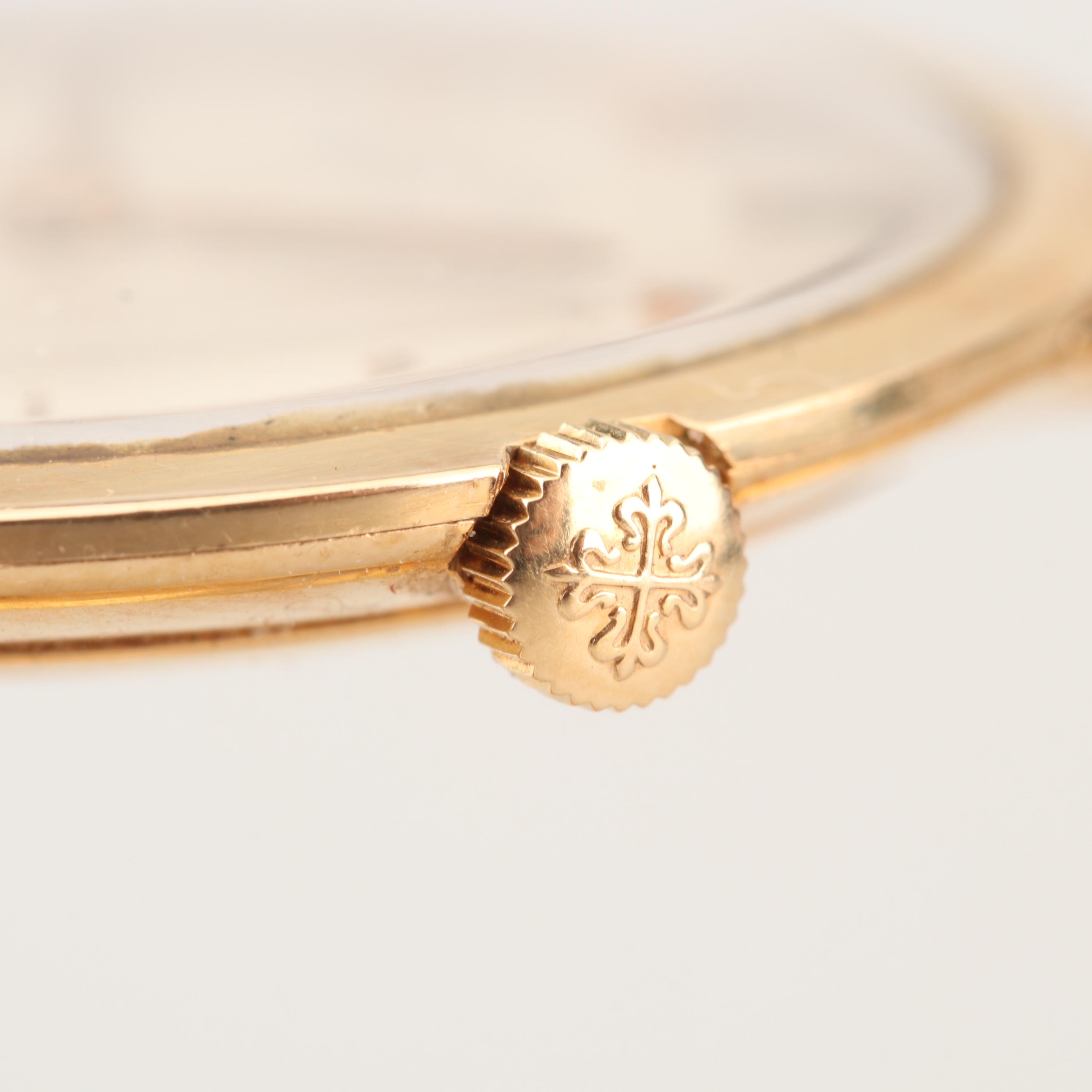 Patek Philippe Genève Swiss 18K Yellow Gold Watch