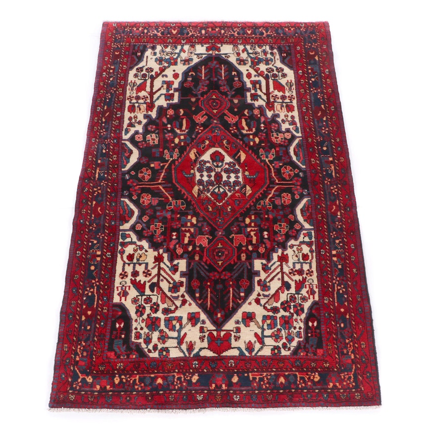 Hand-Knotted Persian Ushvan Wool Rug