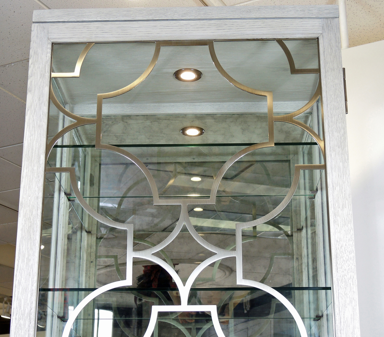 "Domaine Blanc" Curio by Bernhardt