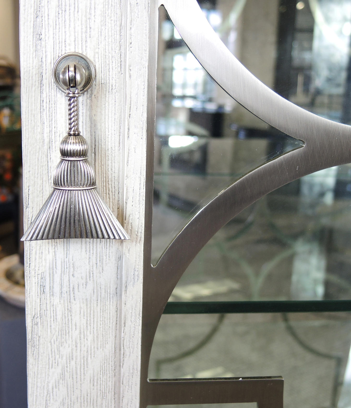 "Domaine Blanc" Curio by Bernhardt