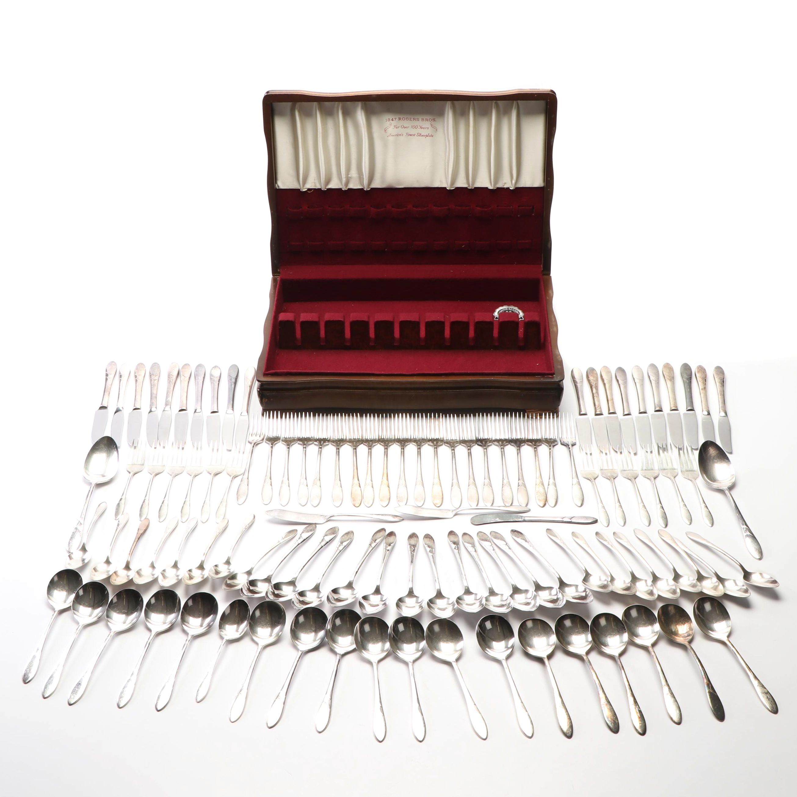 Oneida Community "Lady Hamilton" Silver Plate Flatware with Chest