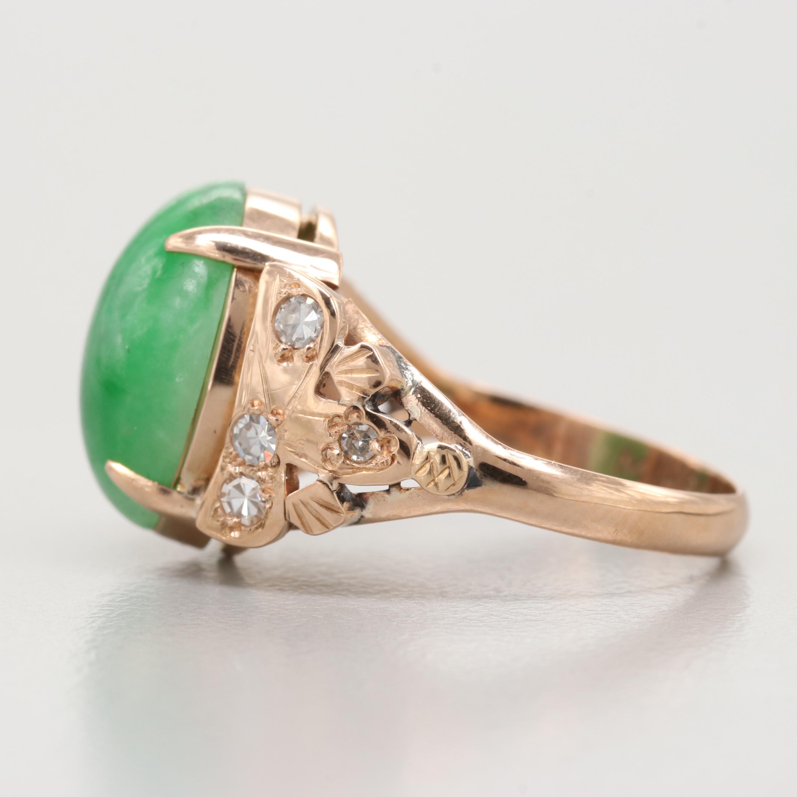 18K Yellow Gold Jadeite And Diamond Ring