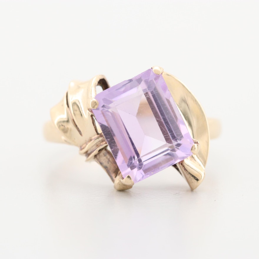 10K Yellow Gold Amethyst Ring