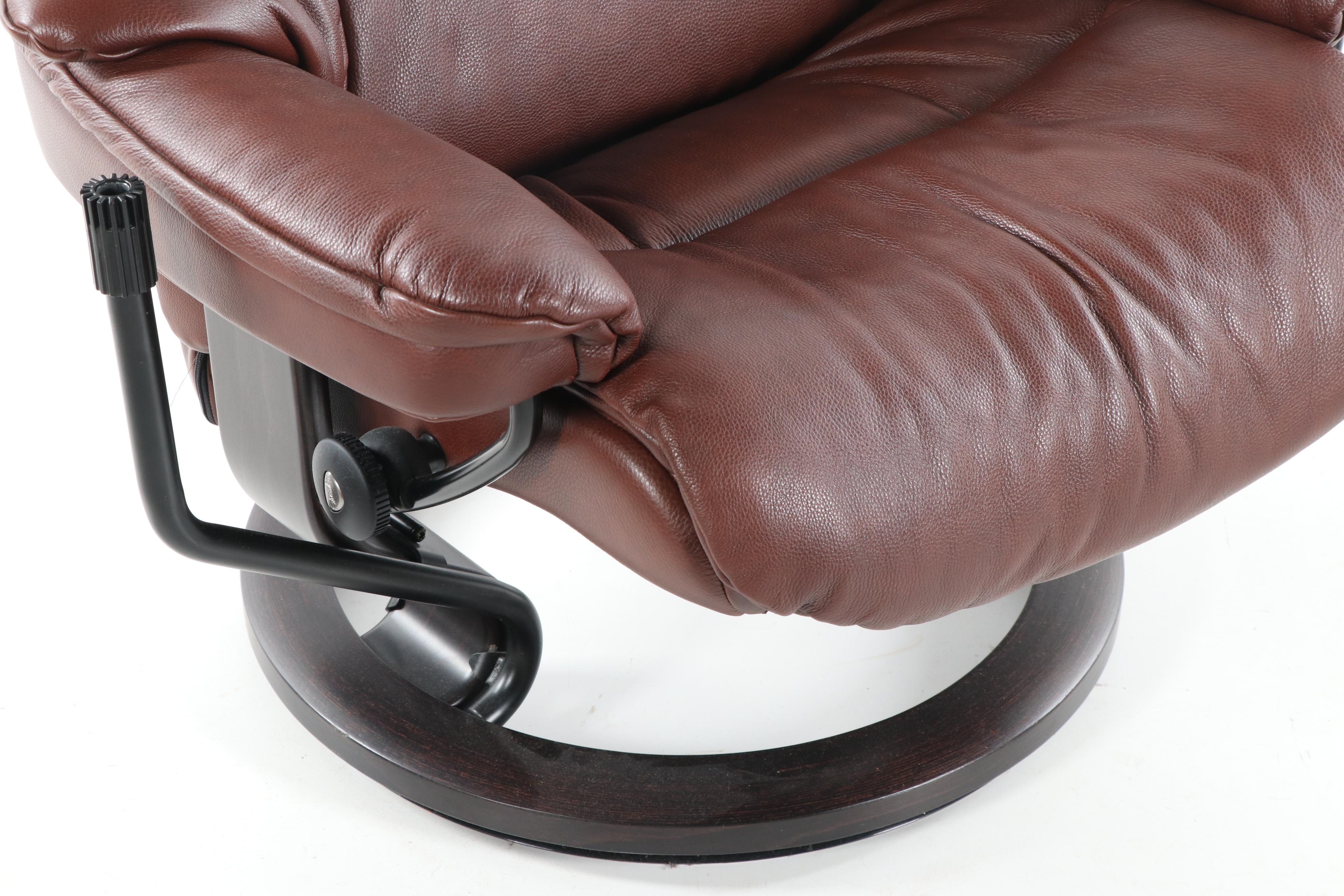 Ekornes Stressless "Reno" Lounge Chair and Ottoman, 21st Century
