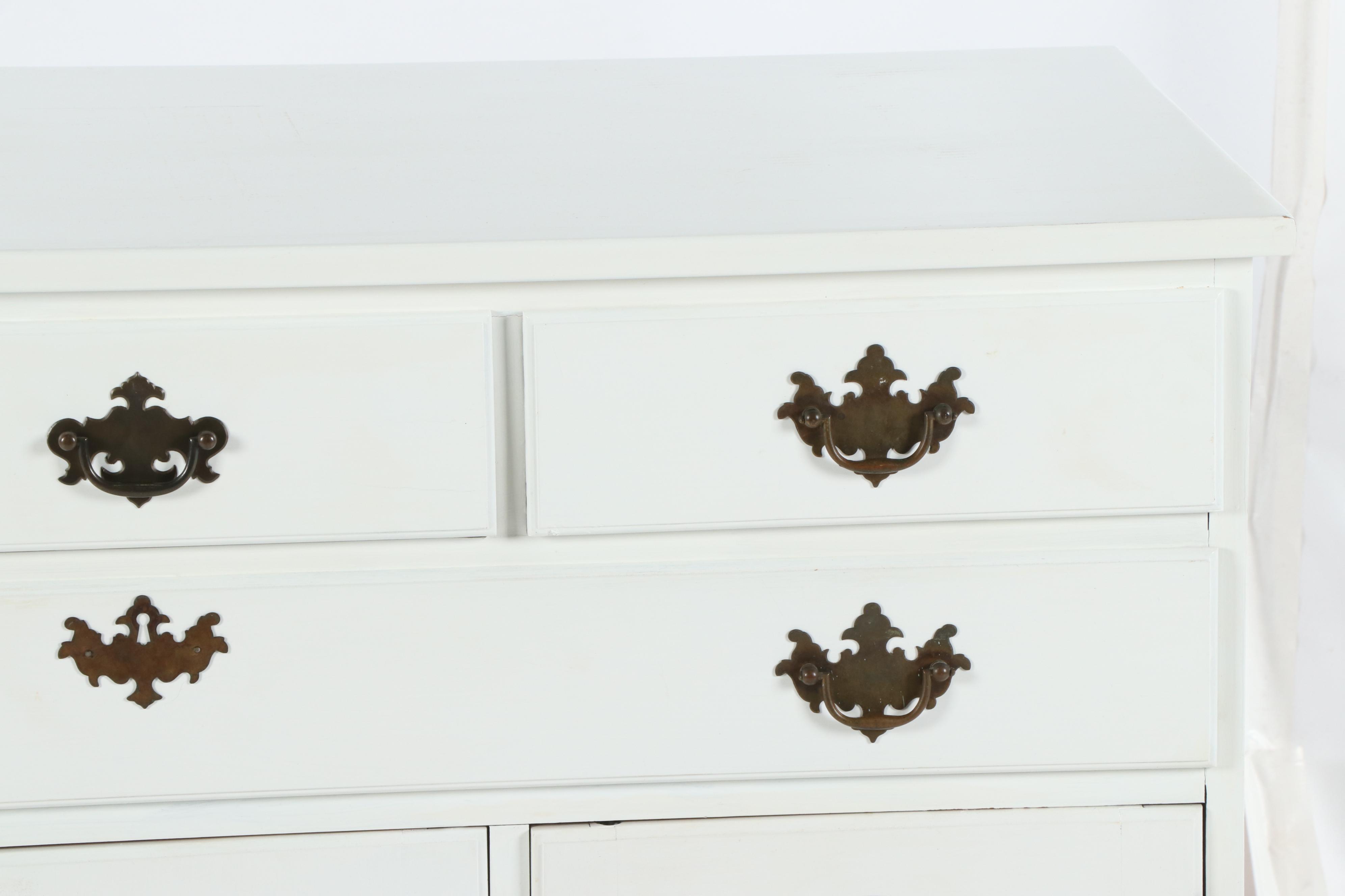 Federal Style Painted Maple Sideboard, Mid-20th Century