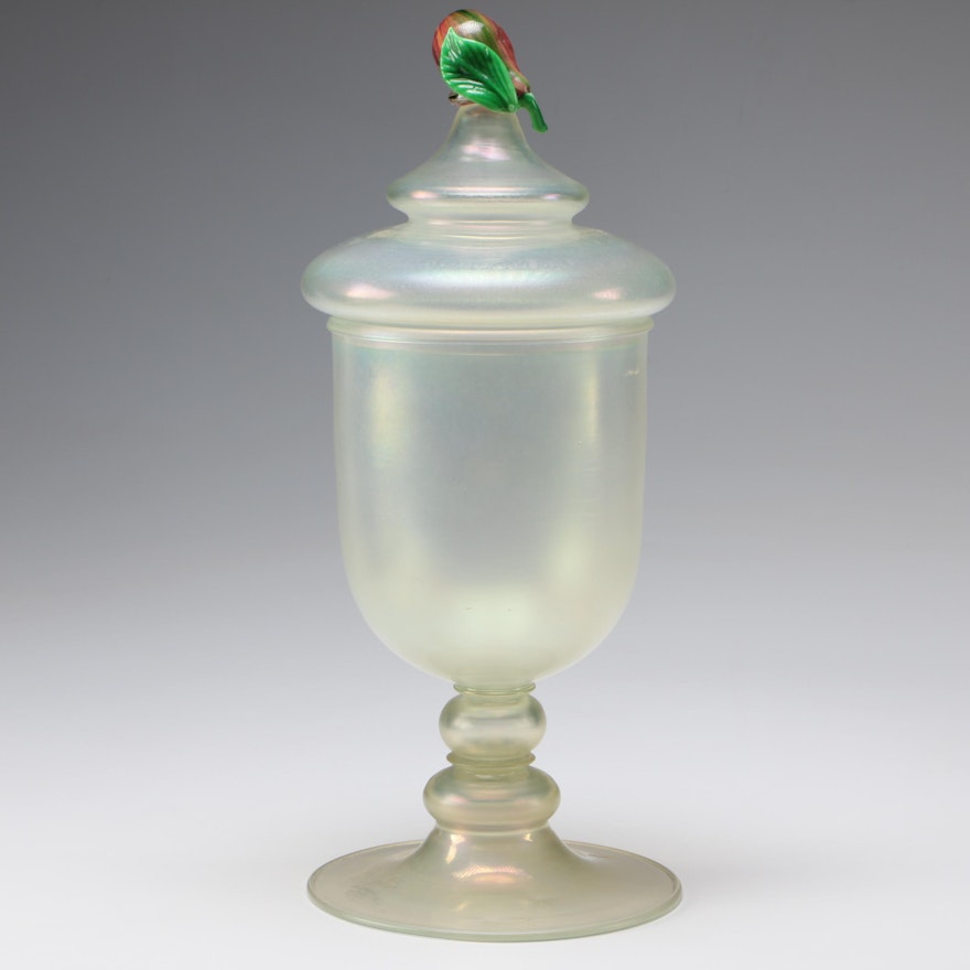 Steuben Verre de Soie Art Glass Covered Vase, Early 20th Century