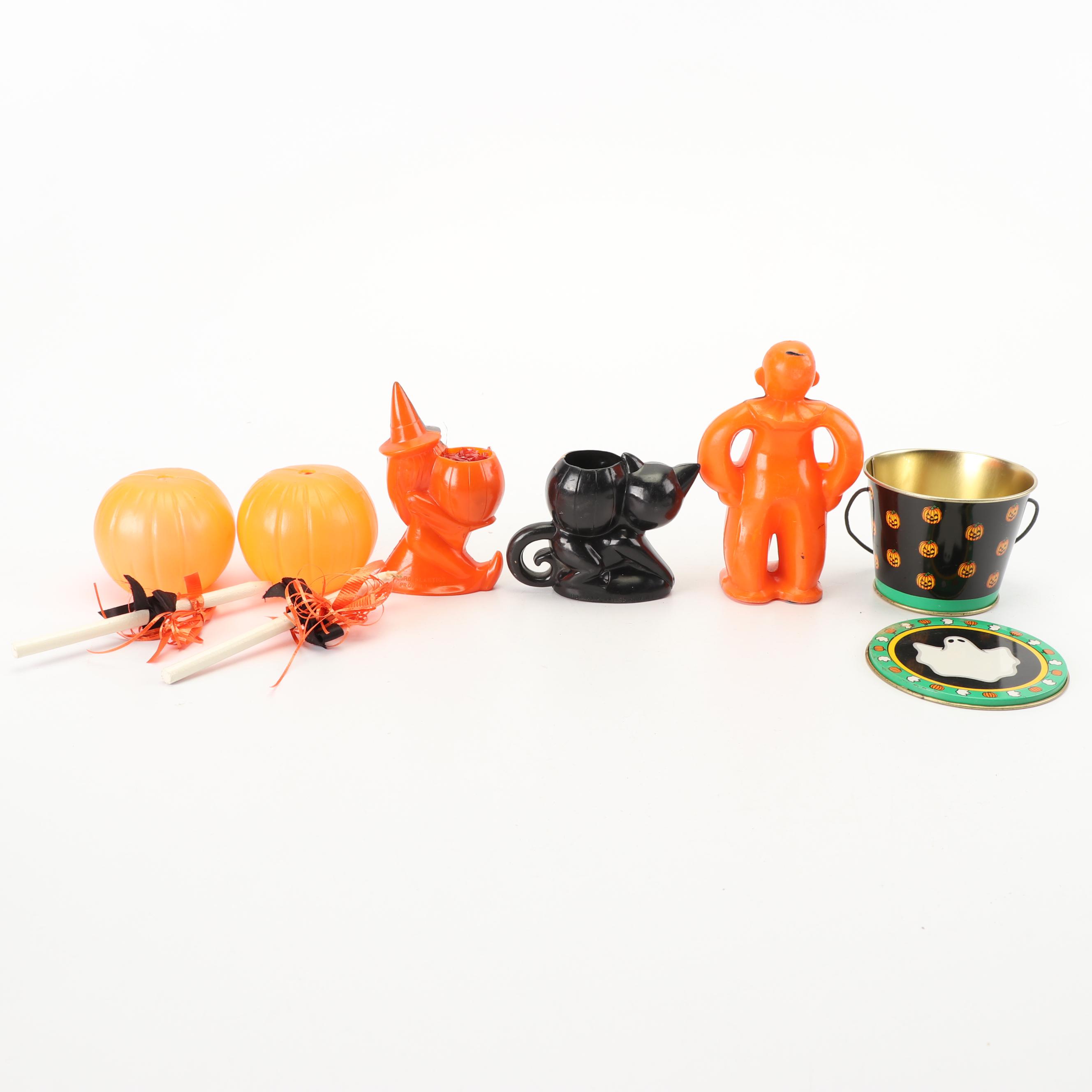Halloween Noise Makers and Decorations
