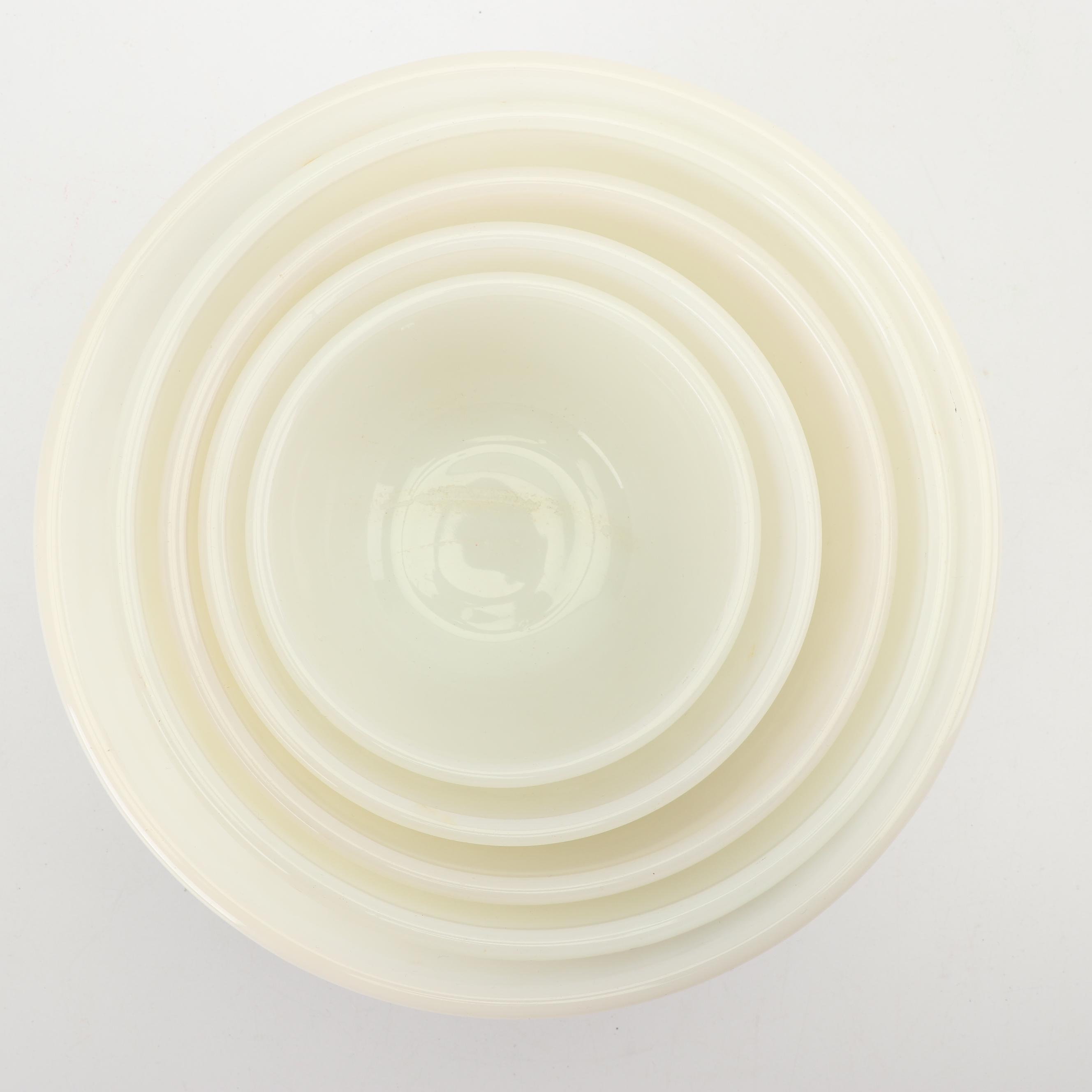 Anchor Hocking Fire King "Swirl" White Glass Nesting Mixing Bowls