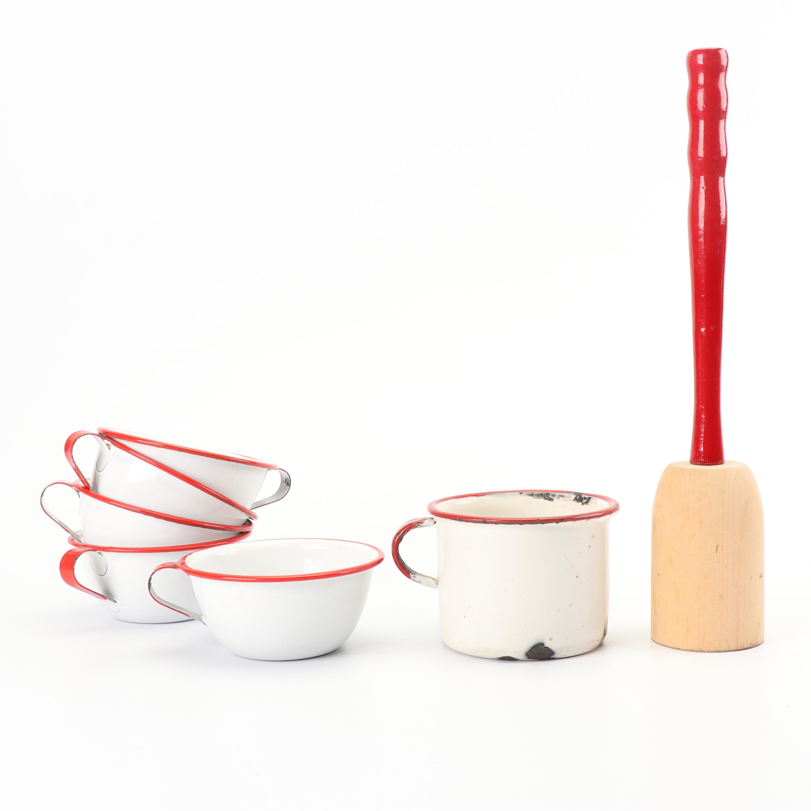 Vintage Kitchen Cook and Serveware including Milk Glass and Enamelware