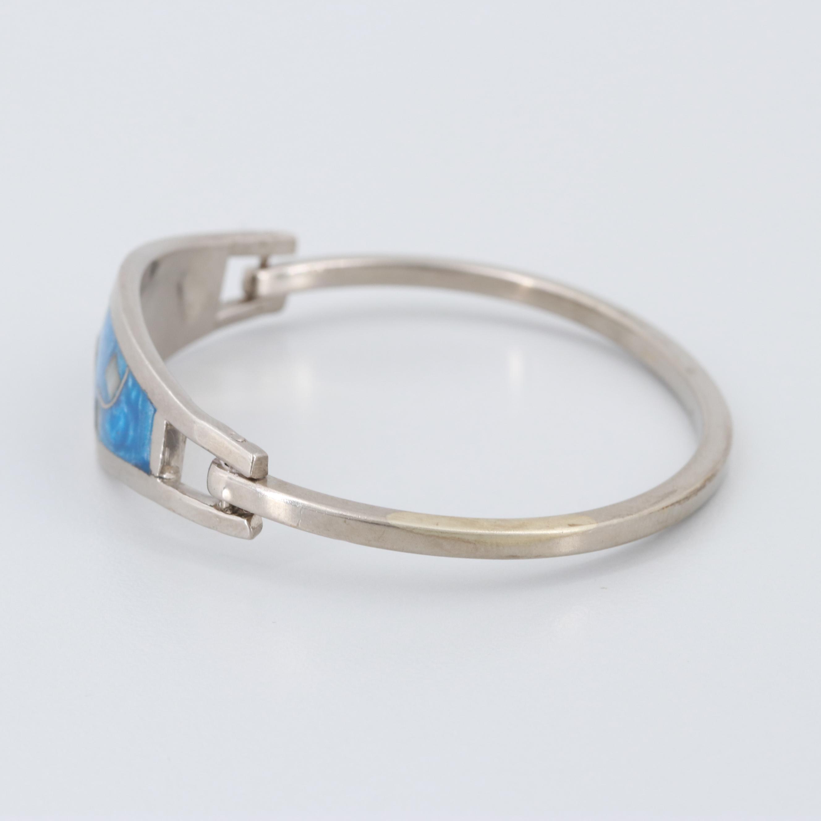 Gold Tone Mother of Pearl and Resin Bracelet