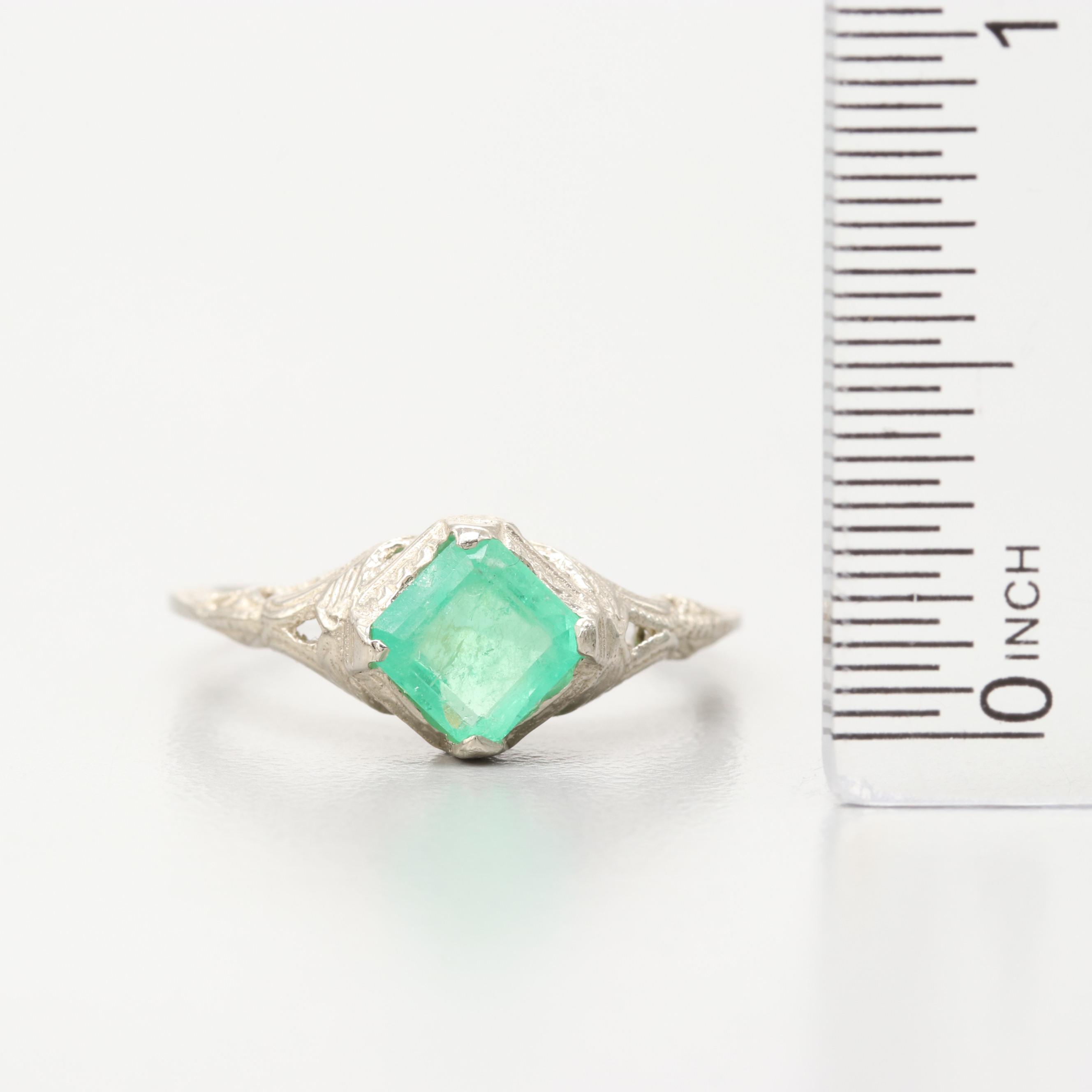 Art Deco 14K White Gold Emerald Ring