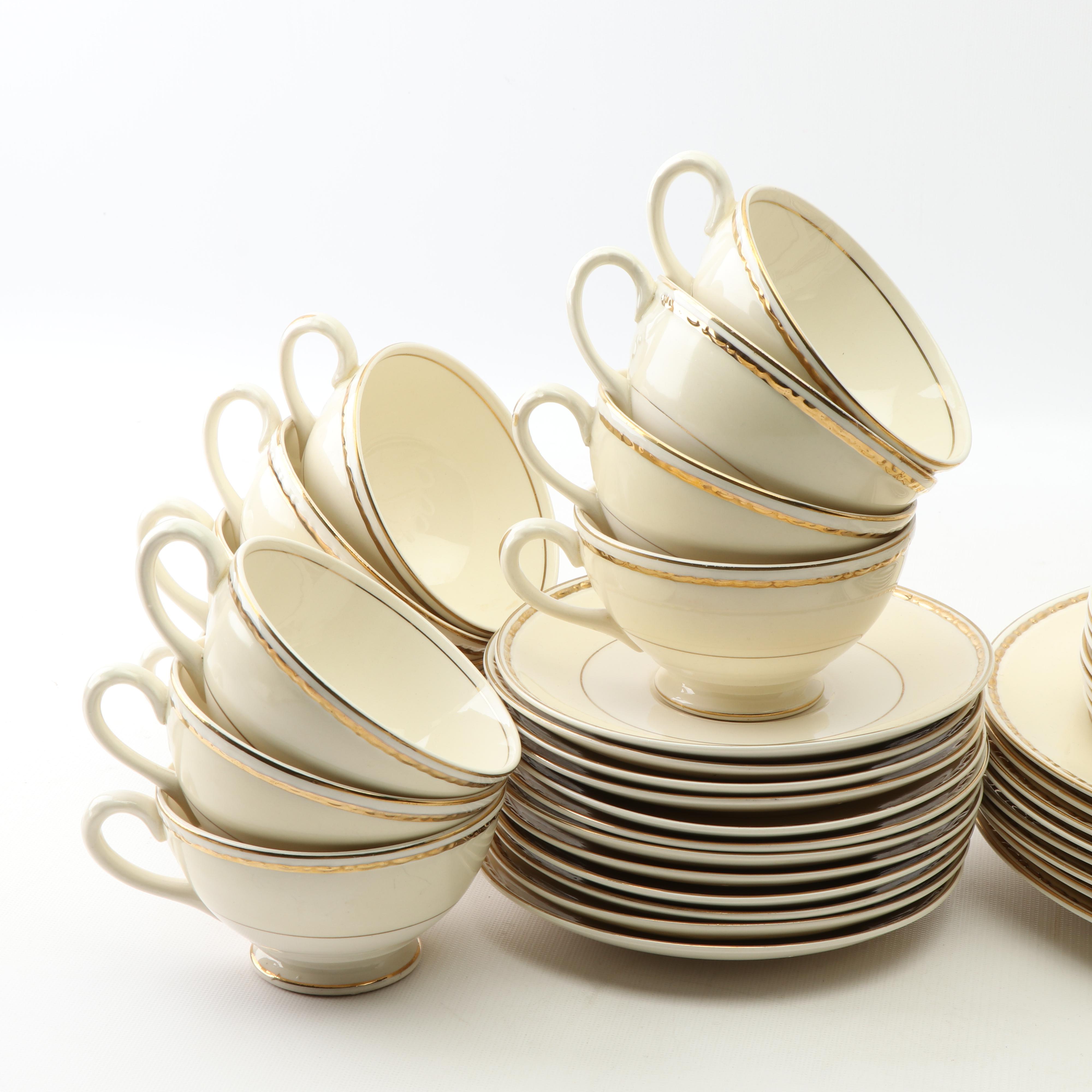 Homer Laughlin "Viceroy" Eggshell Georgian China Dinnerware, Circa 1940s