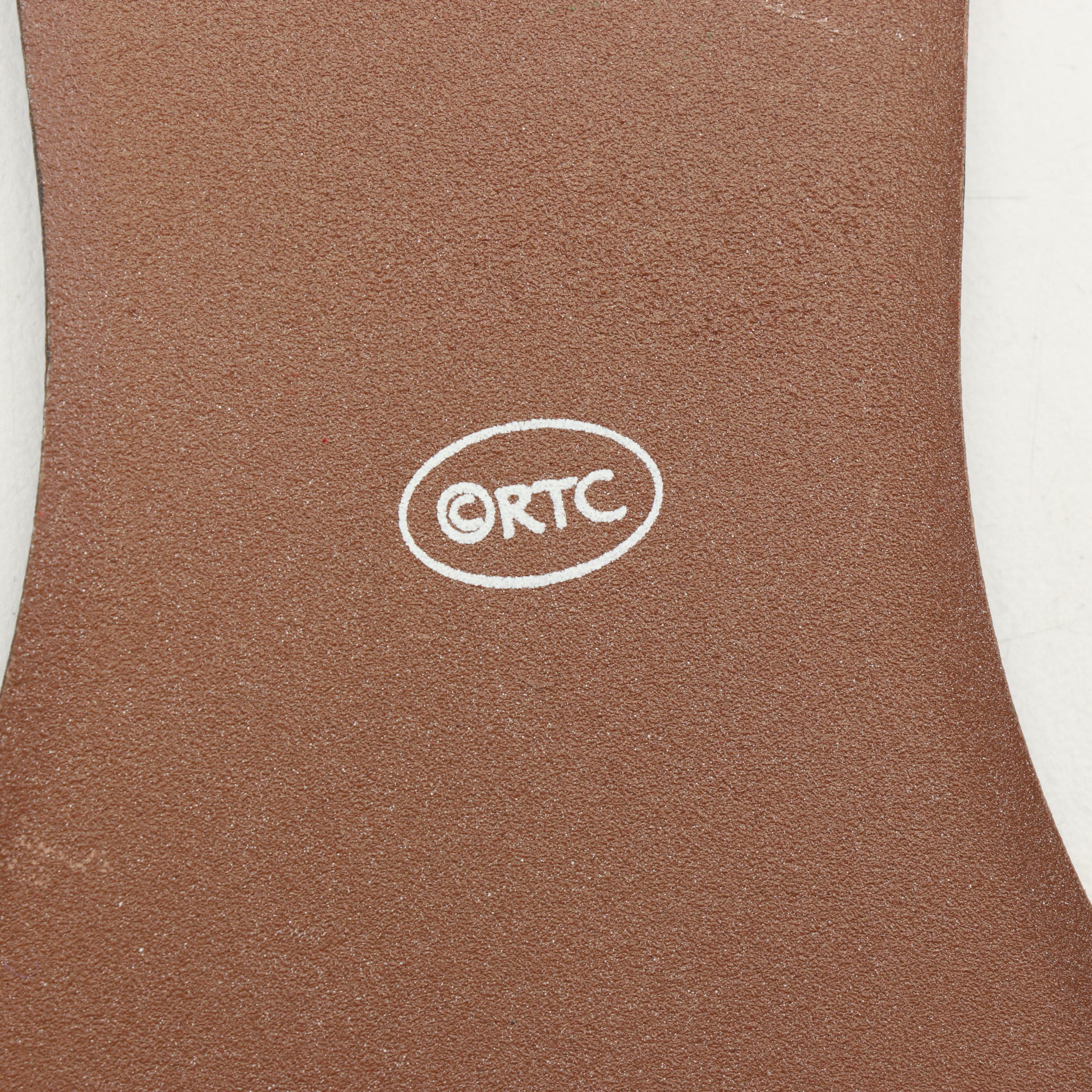 Christmas Wall Décor with Hand-Painted Glass Ornament