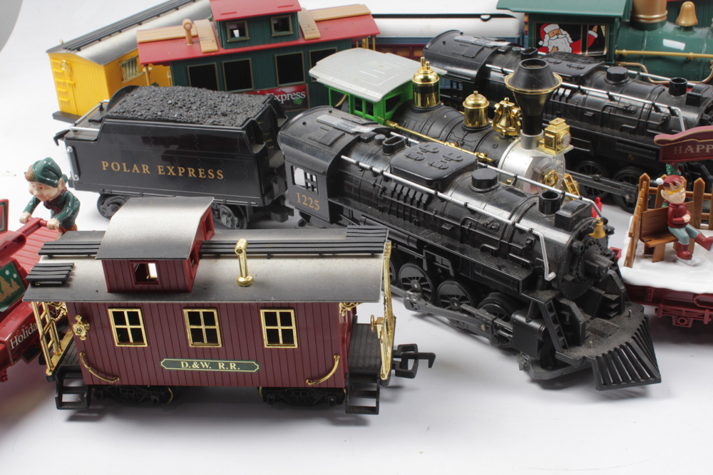 G-Scale Holiday Train Set and Track