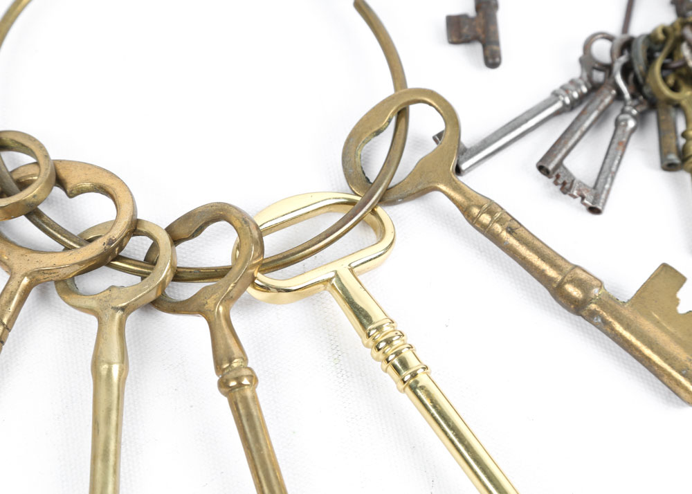 Brass and Metal Skeleton Keys