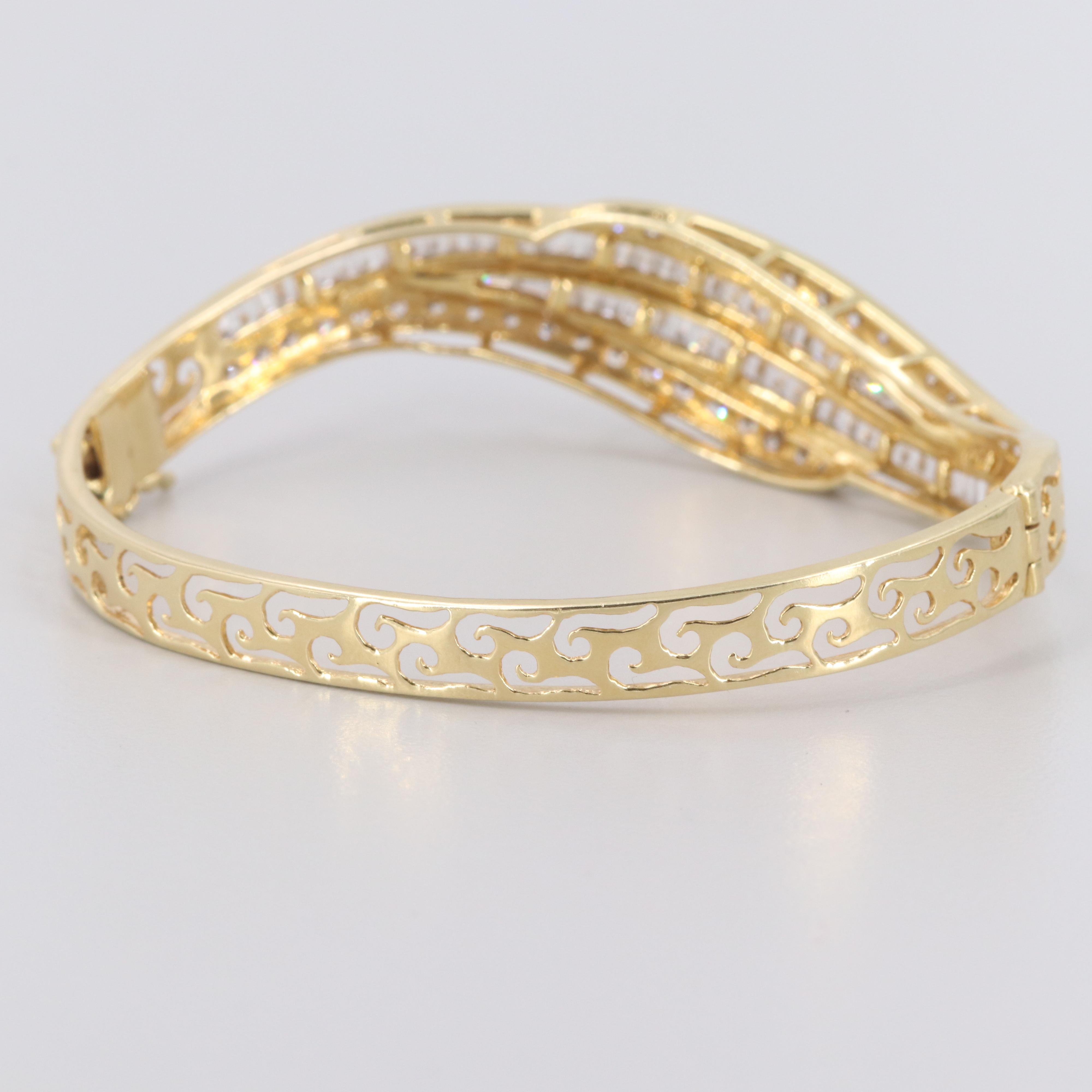 18K Yellow Gold Cubic Zirconia Bangle Bracelet