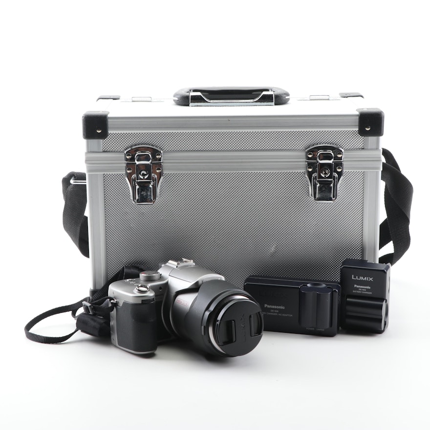 Panasonic DMC-FZ30 Lumix Digital Camera with Camera Case