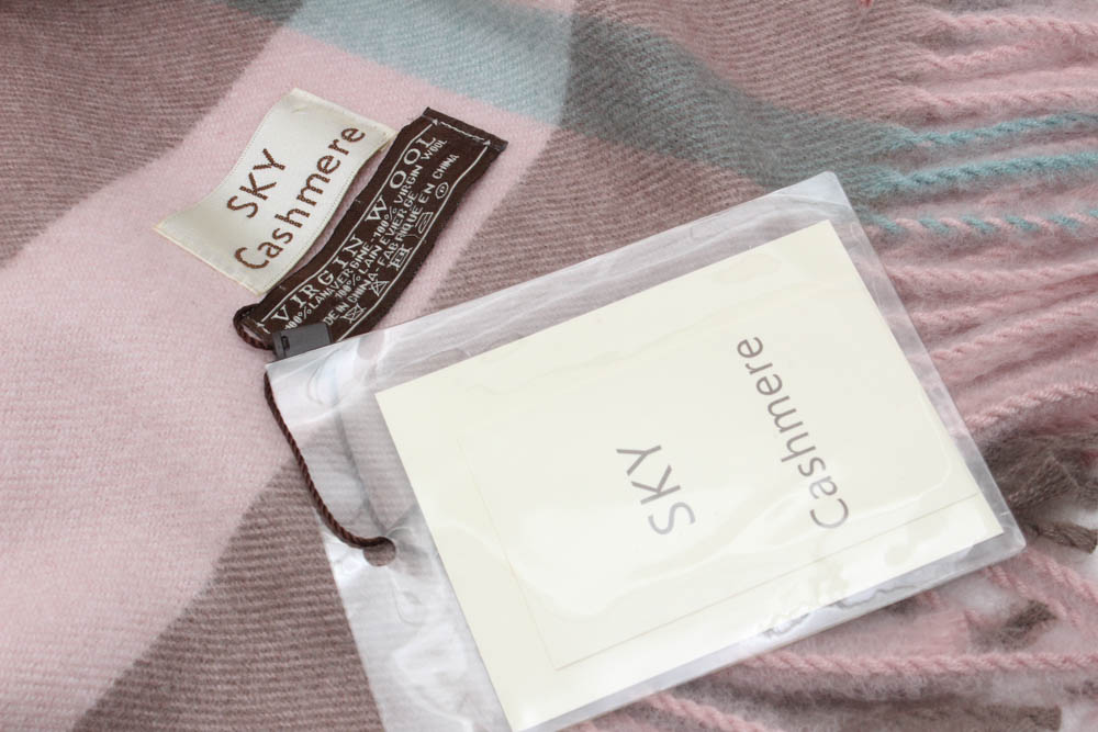 Sky Cashmere Virgin Wool Fringed Shawl/Scarf