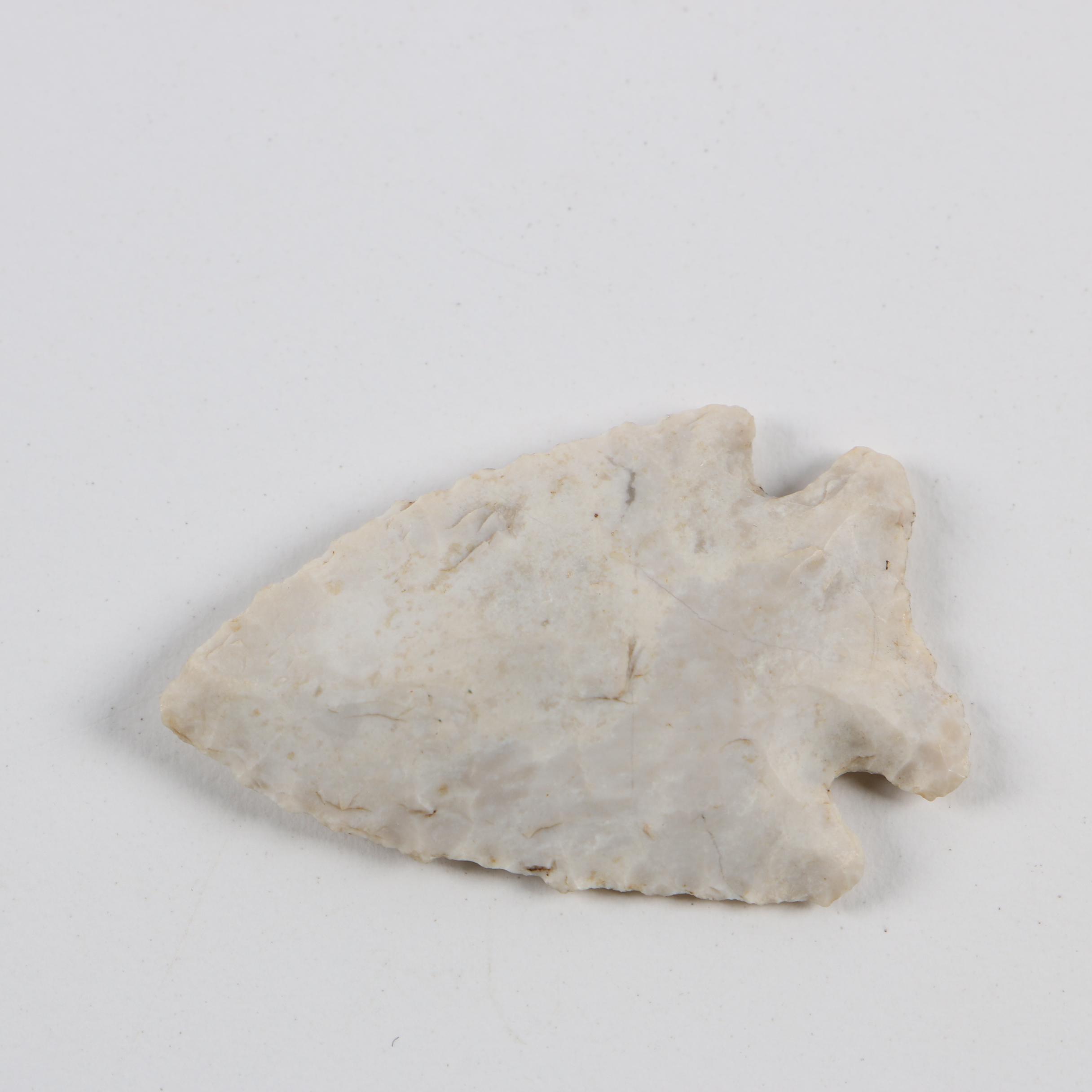 Brewerton Corner and Chesser Side Notched Points with Brassfield Chert