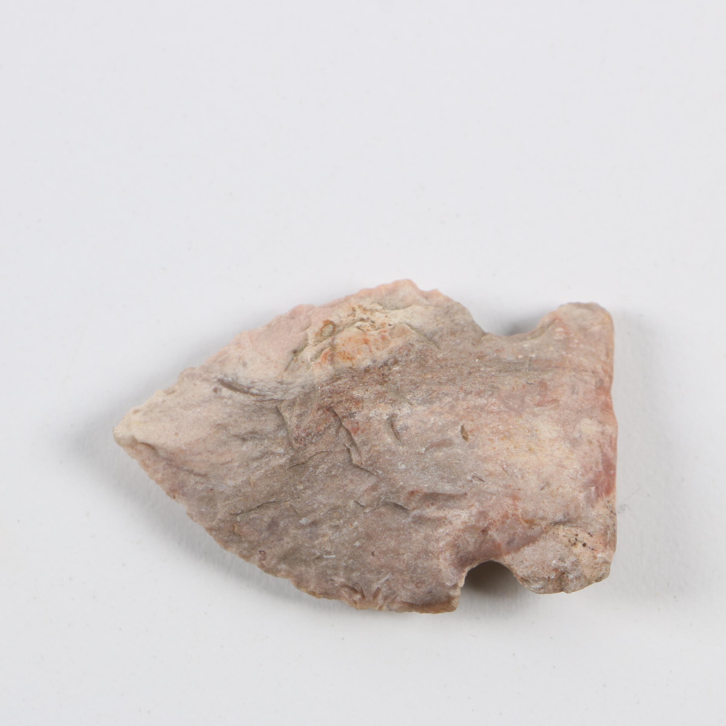 Brewerton Corner and Chesser Side Notched Points with Brassfield Chert