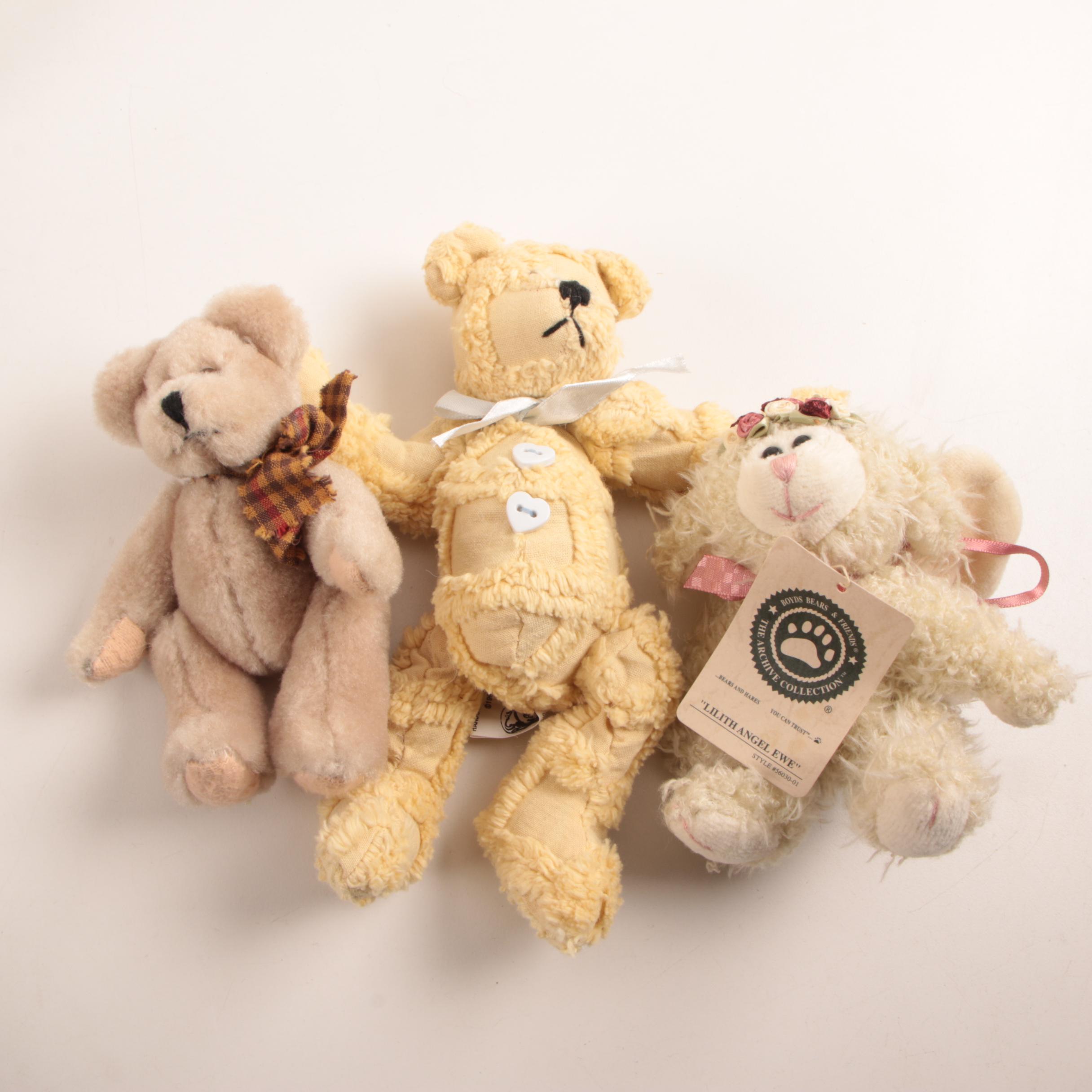 Boyd's Bears Stuffed Animals including "Lilith Angel Ewe" and Wooden Crates