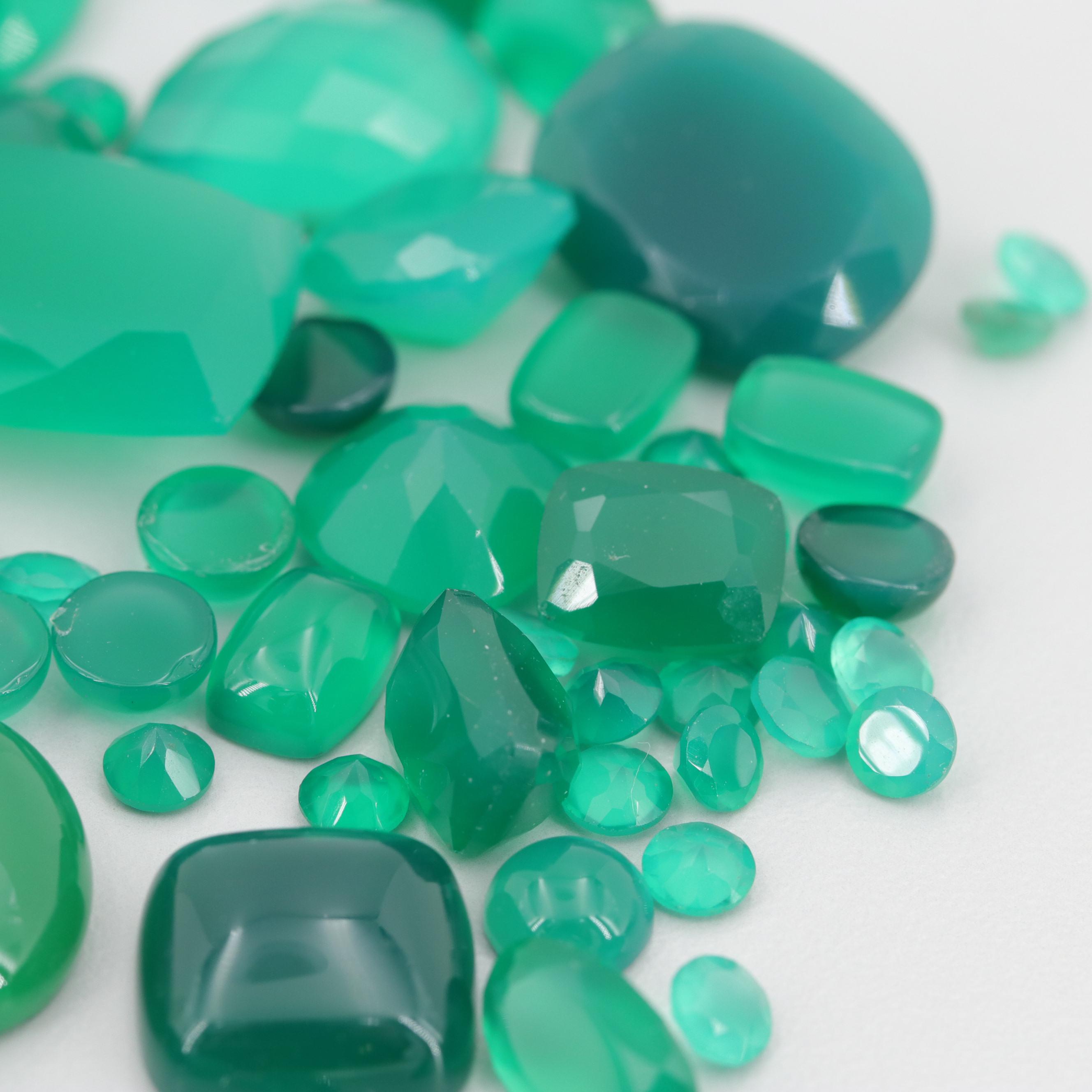 Loose 158.41 CTW Green Chalcedony