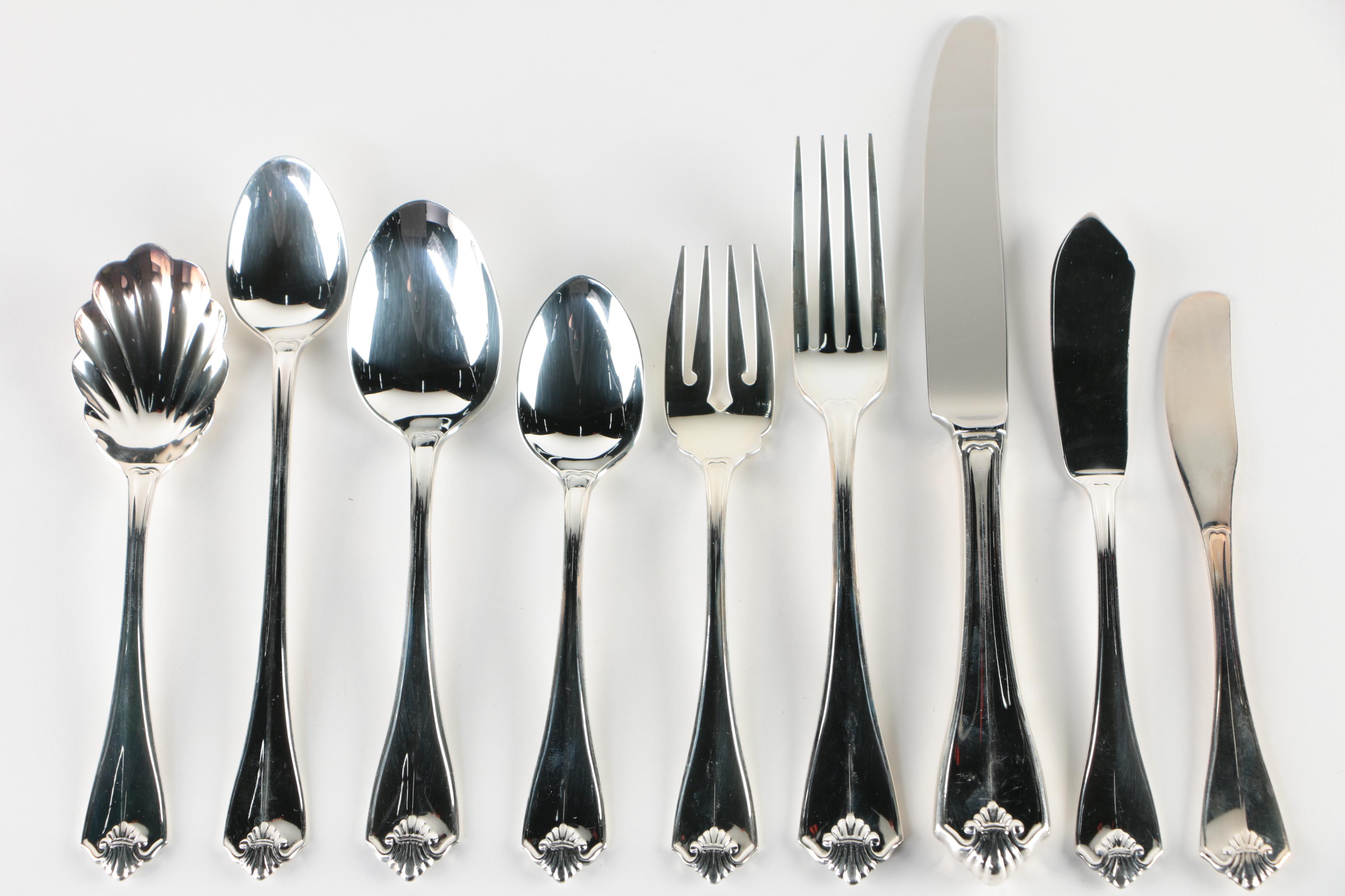 Oneida "King James" Silver Plate Flatware with Chest, Late 20th Century