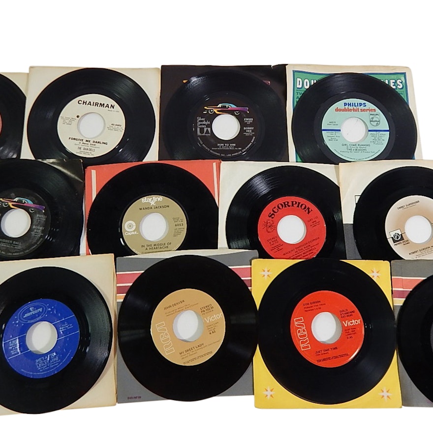Collection of 1970s 45 RPM Record Albums with Country, Rock, Pop, and R&B