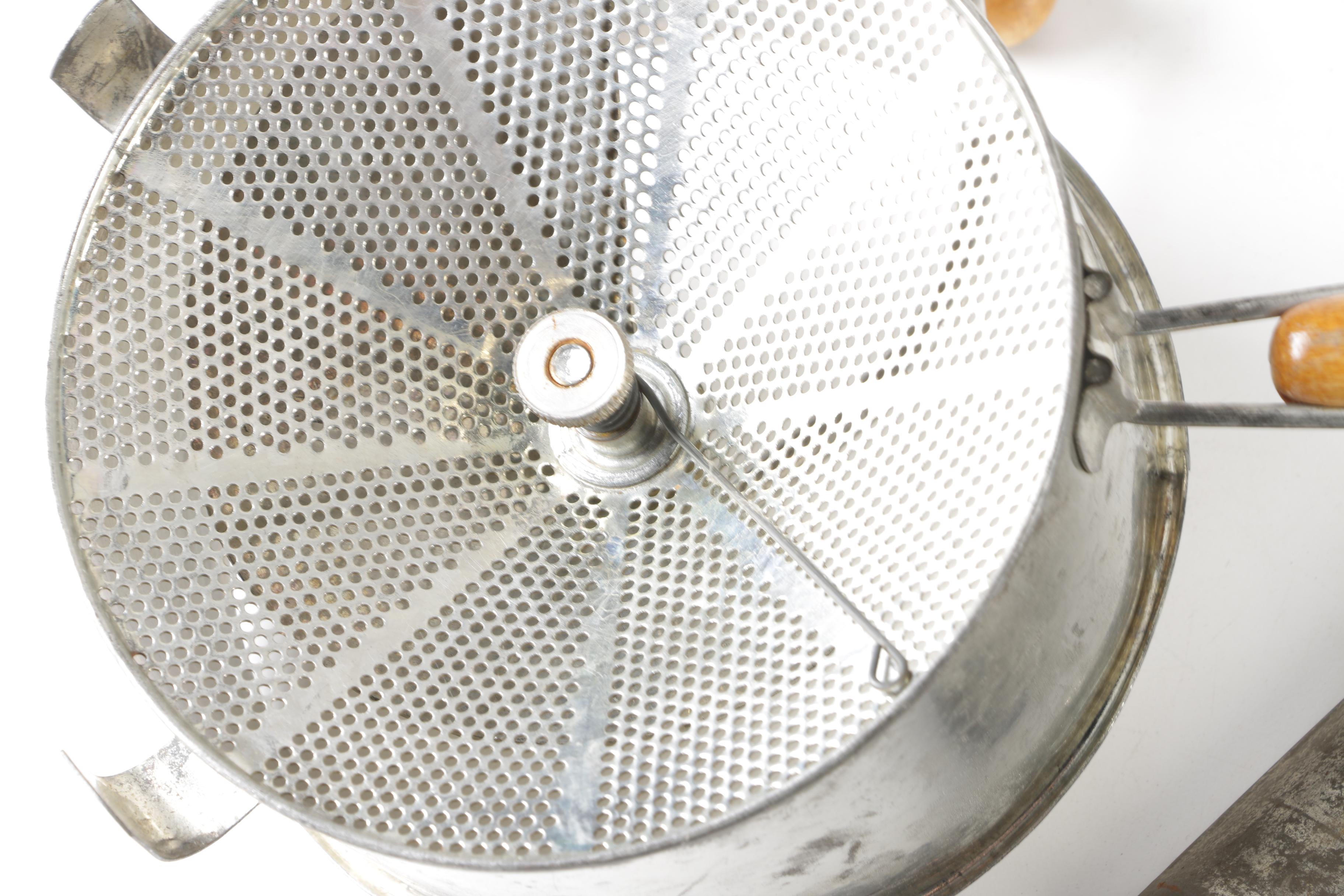 Kitchen Utensils and Gadgets, Early 20th Century