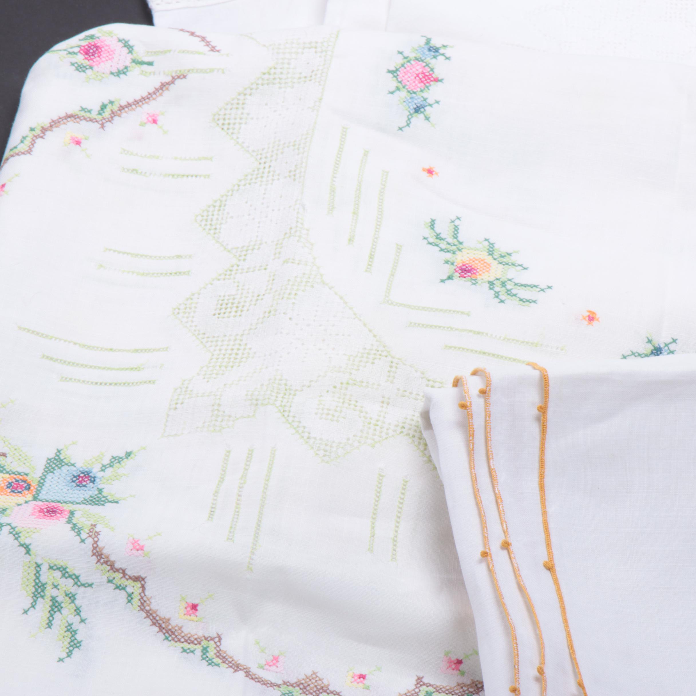 Embroidered, Cut Lace and Lace Kitchen and Table Linens