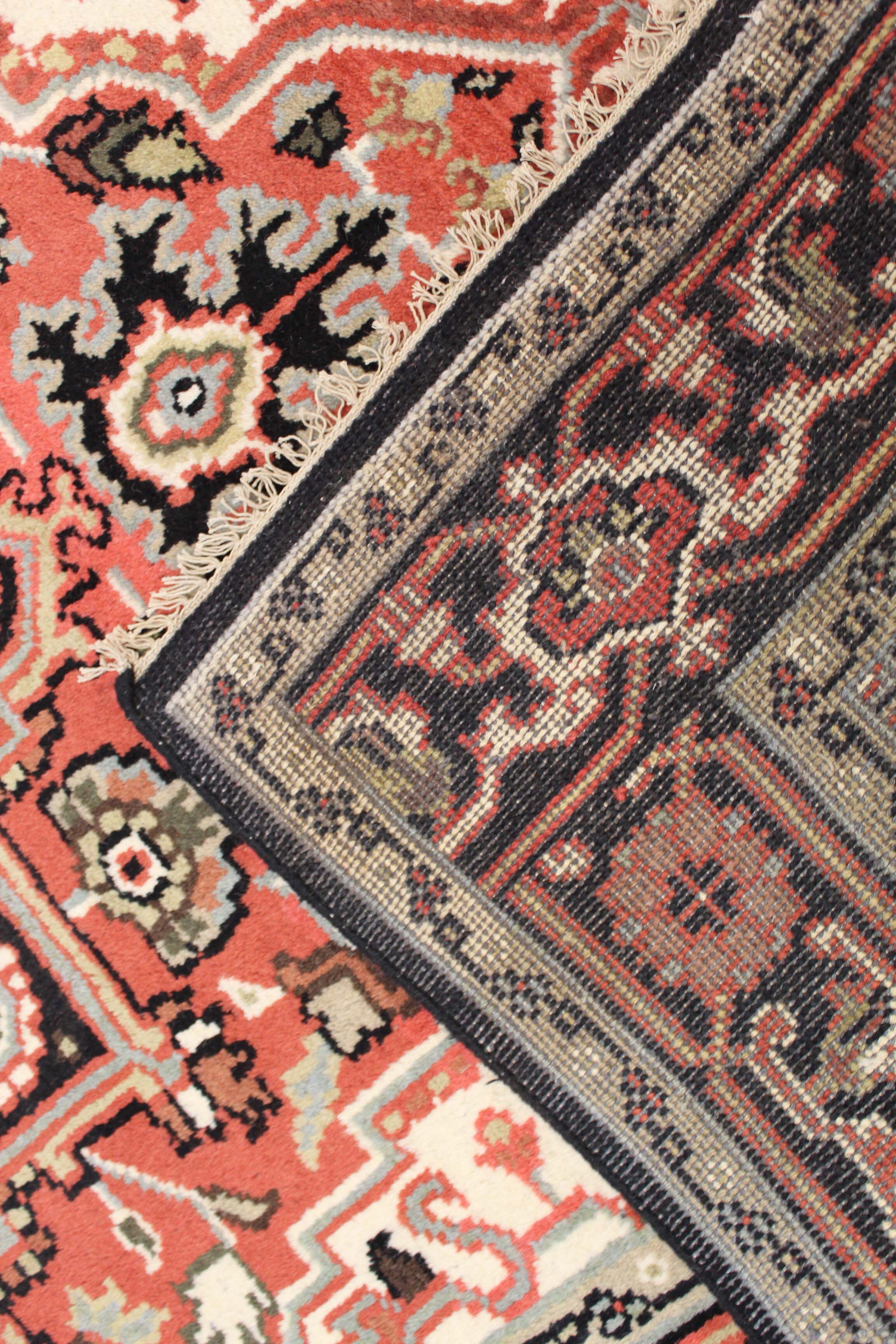 6'0 x 9'2 Hand-Knotted Indo-Persian Heriz Rug