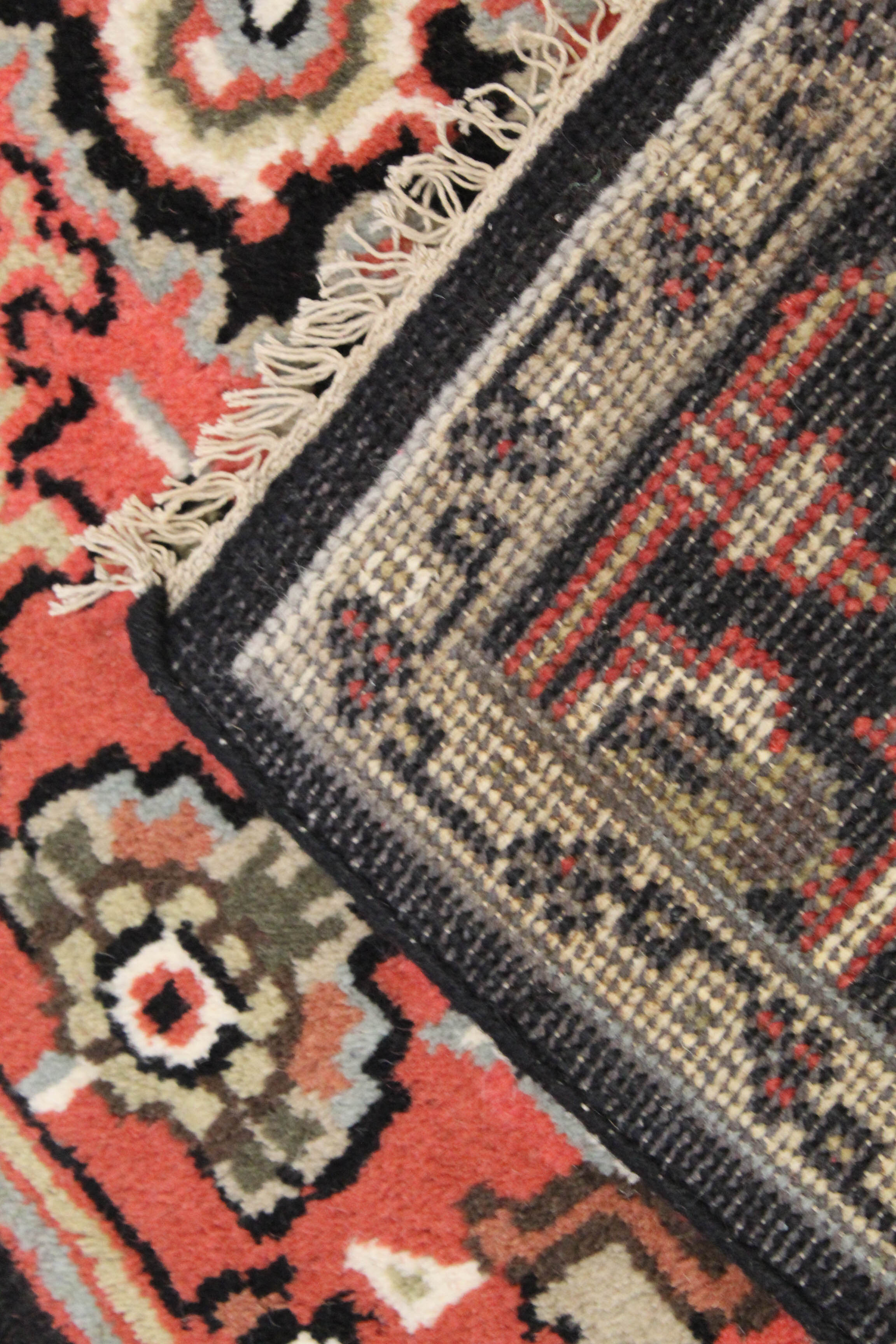 6'0 x 9'2 Hand-Knotted Indo-Persian Heriz Rug