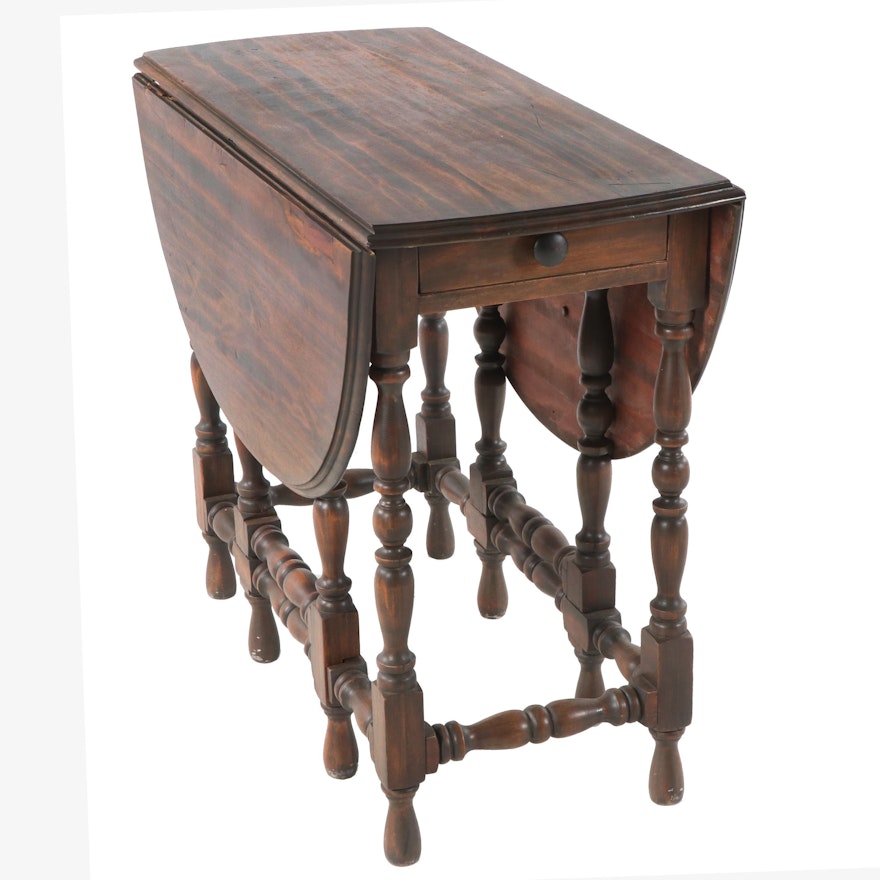William and Mary Style Wooden Pembroke Table, 20th Century