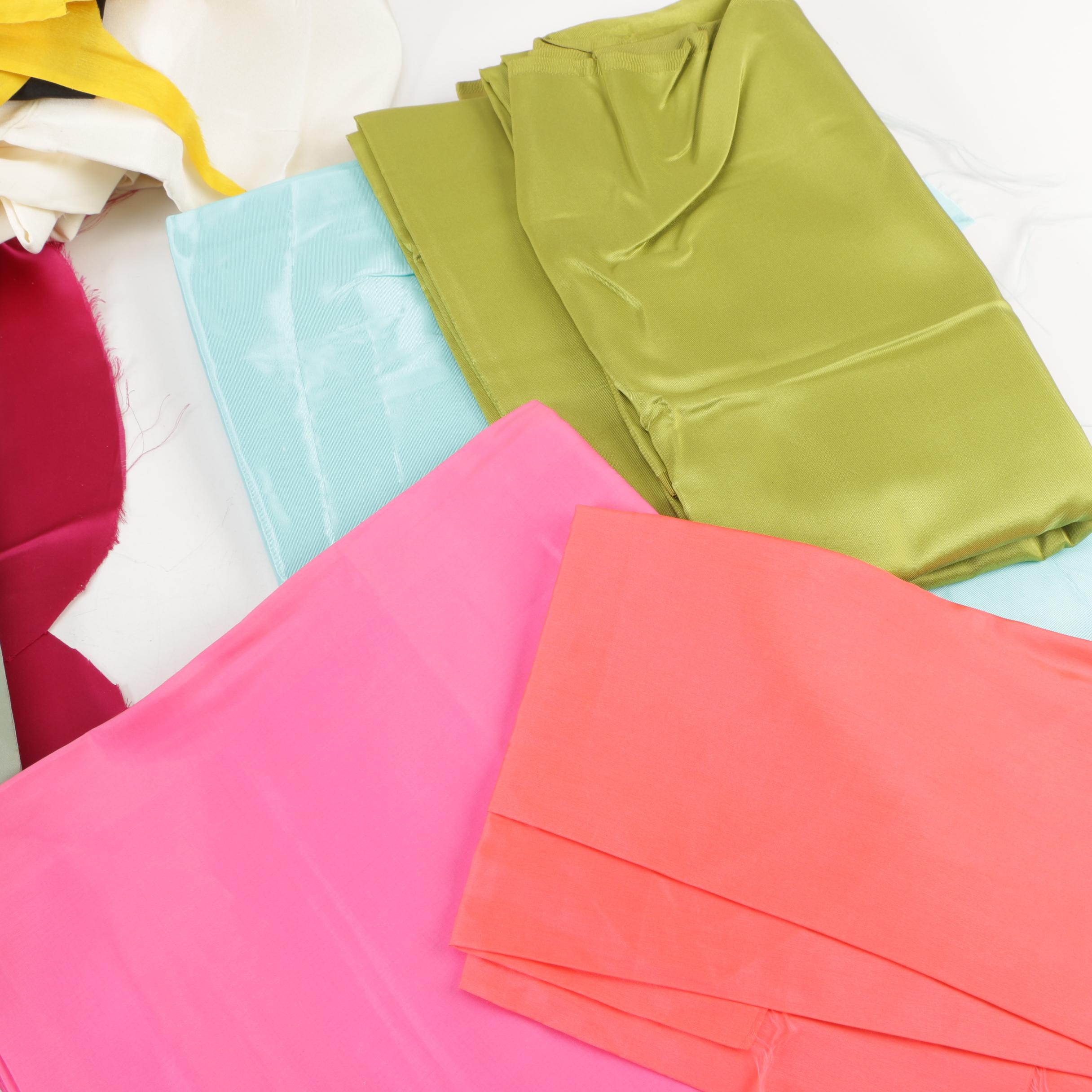 Textile Lining Material and Other Fabric Remnants