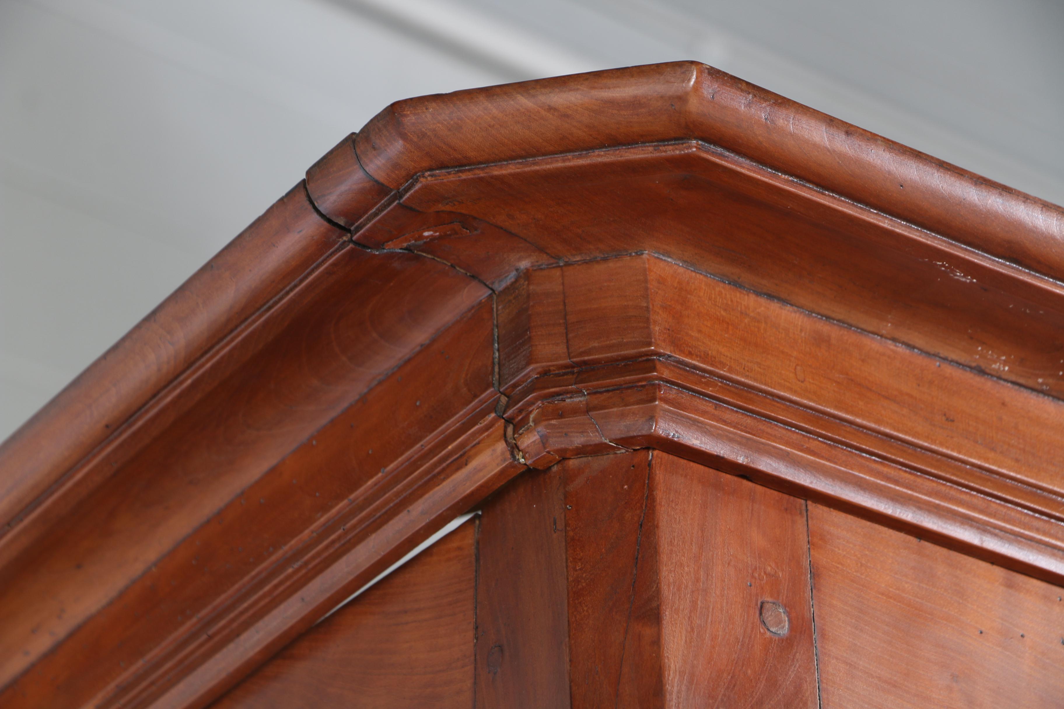 French Provincial Fruitwood Buffet à Deux Corps, Late 19th/Early 20th Century
