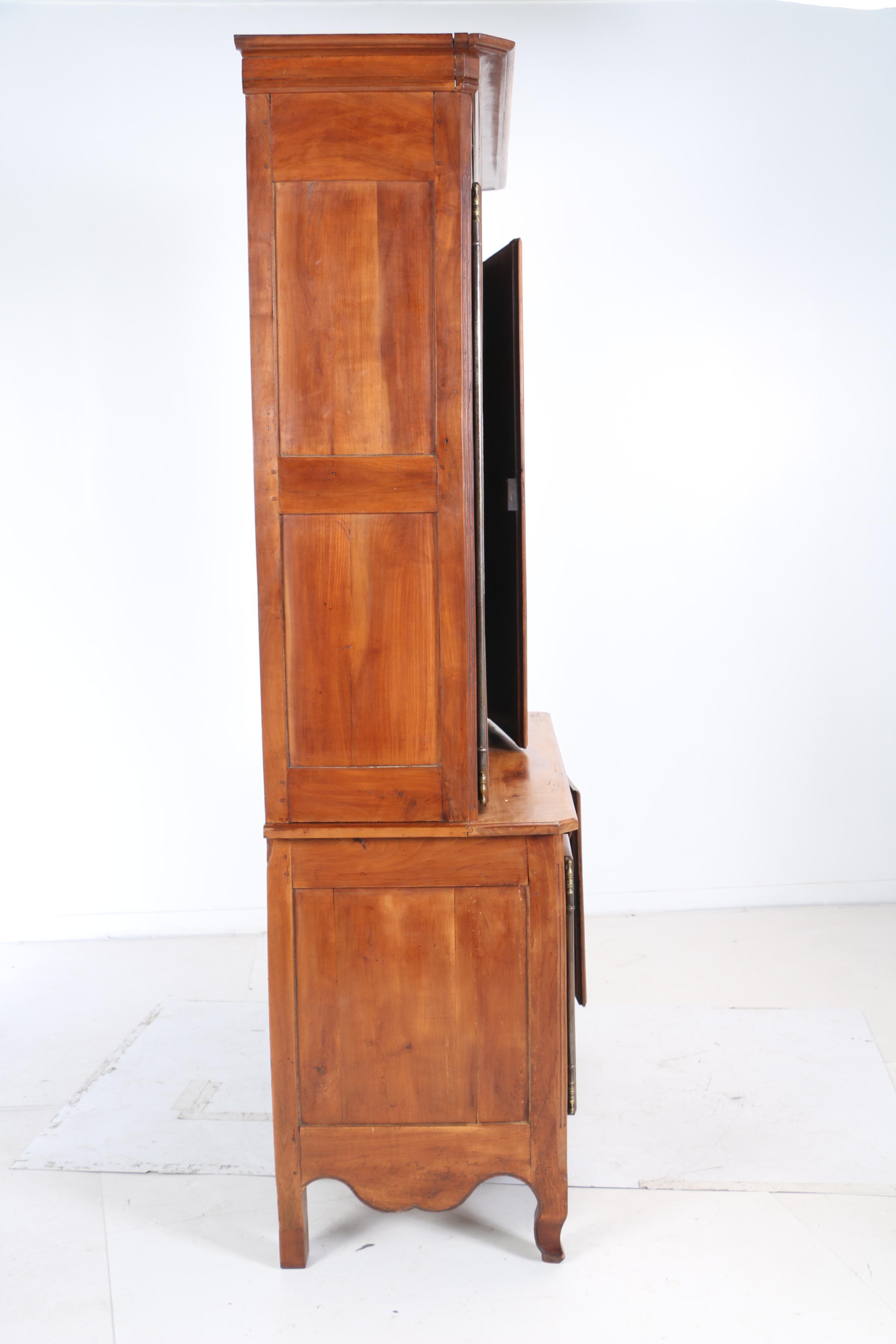 French Provincial Fruitwood Buffet à Deux Corps, Late 19th/Early 20th Century