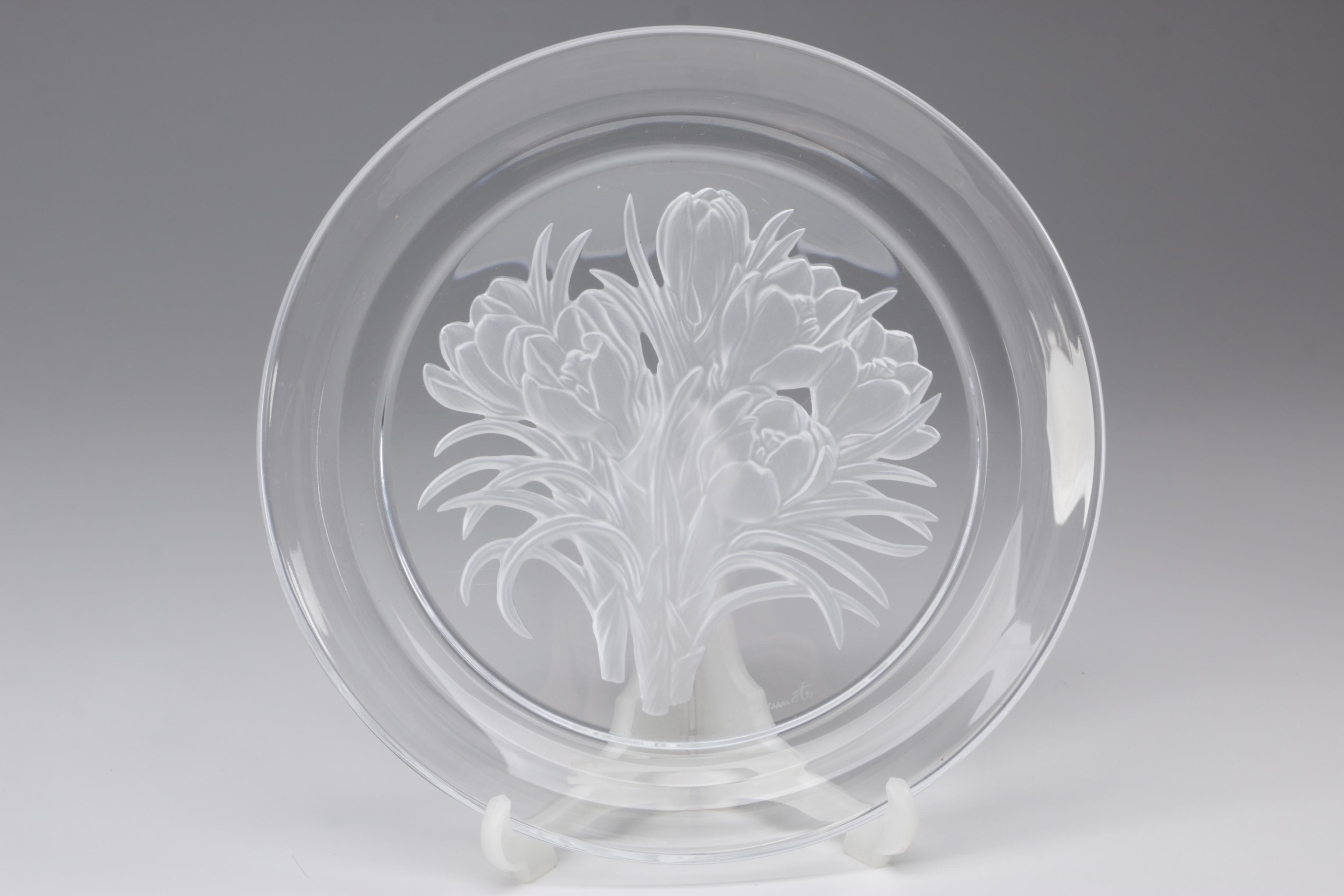 Hoya "Flower of the Month" Etched Crystal Collector's Plates, 1990