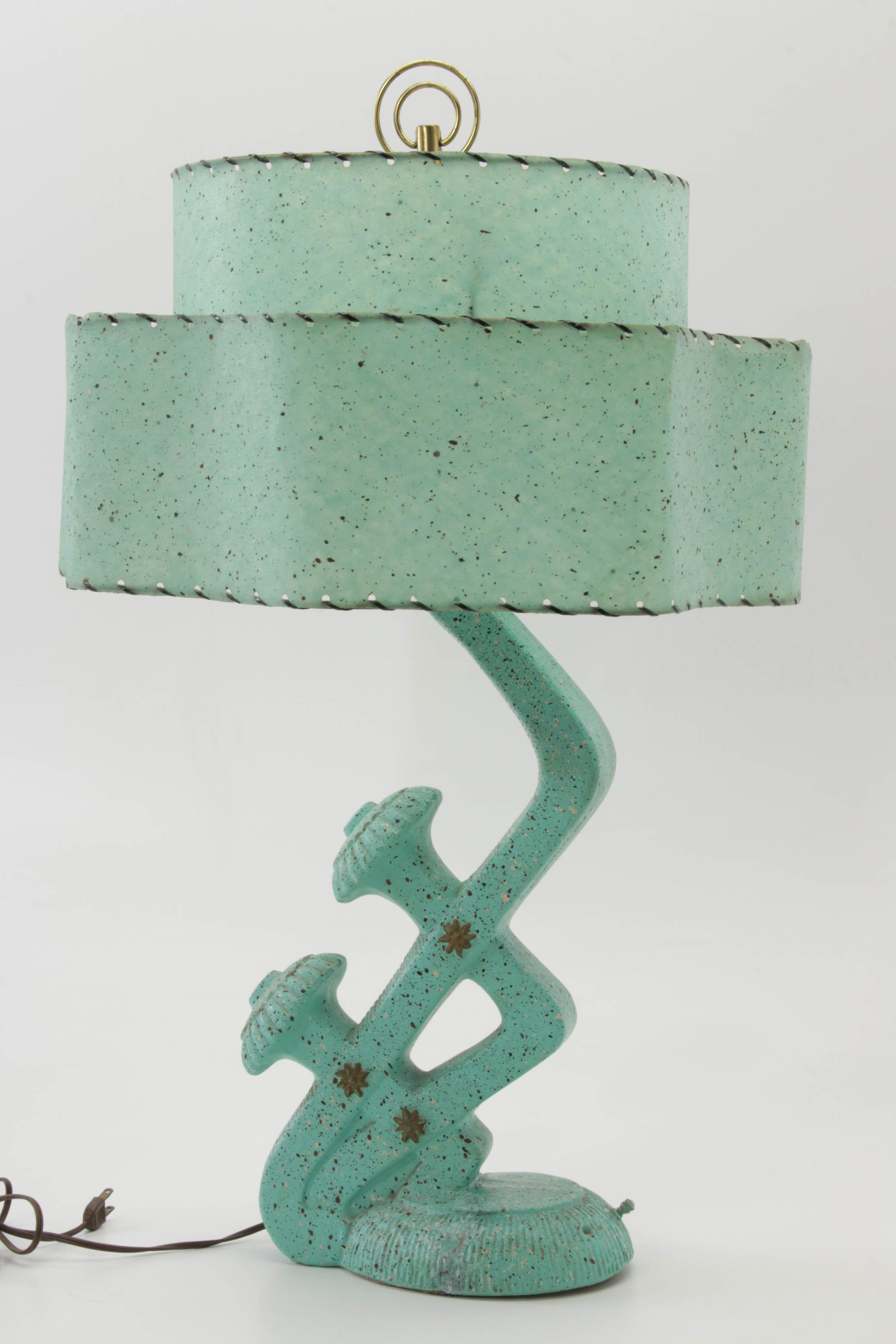 Mid Century Modern Universal Statuary Corp. Table Lamp with Fiberglass Shade